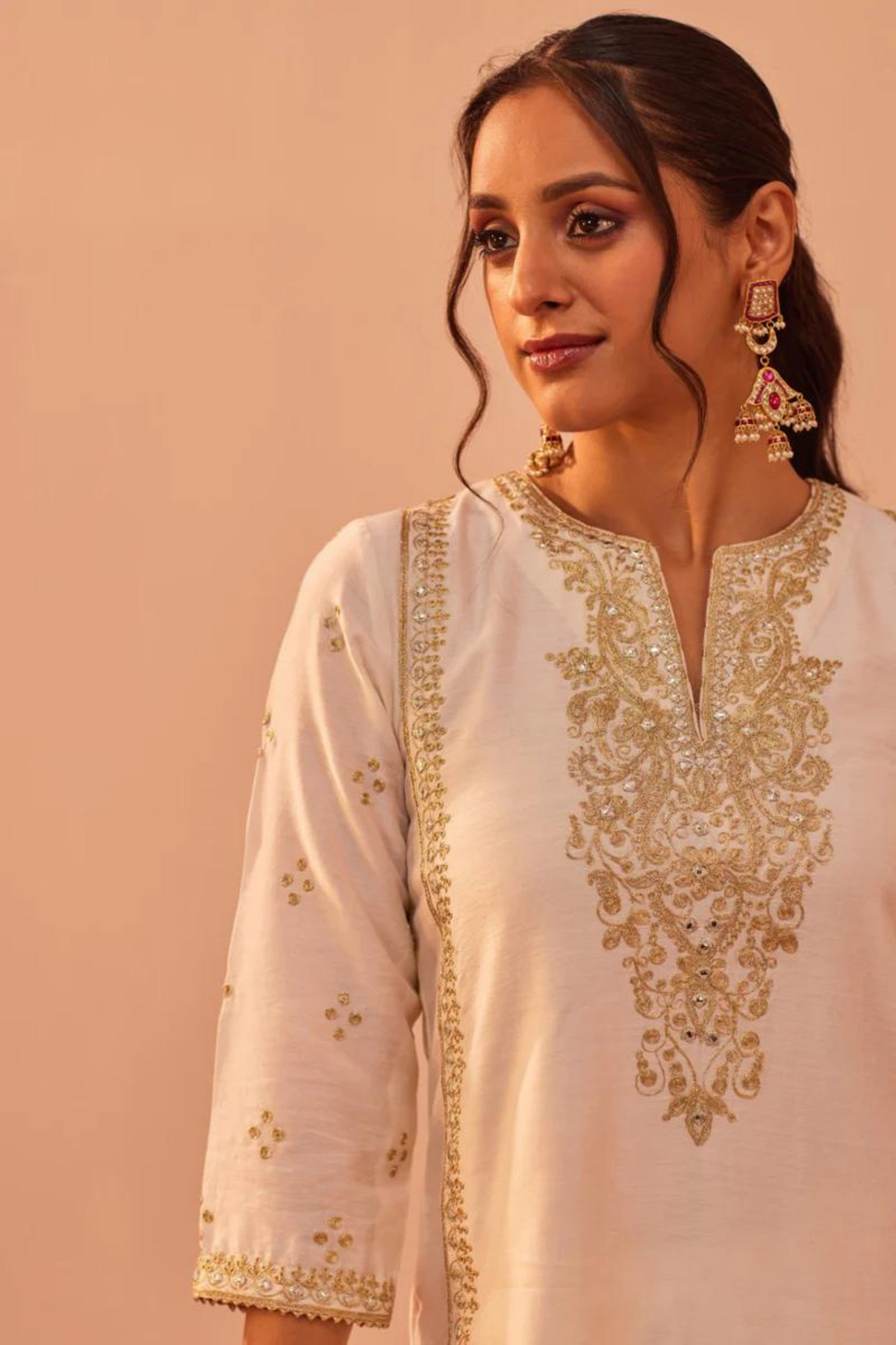 Aaima Ivory Kurta Set