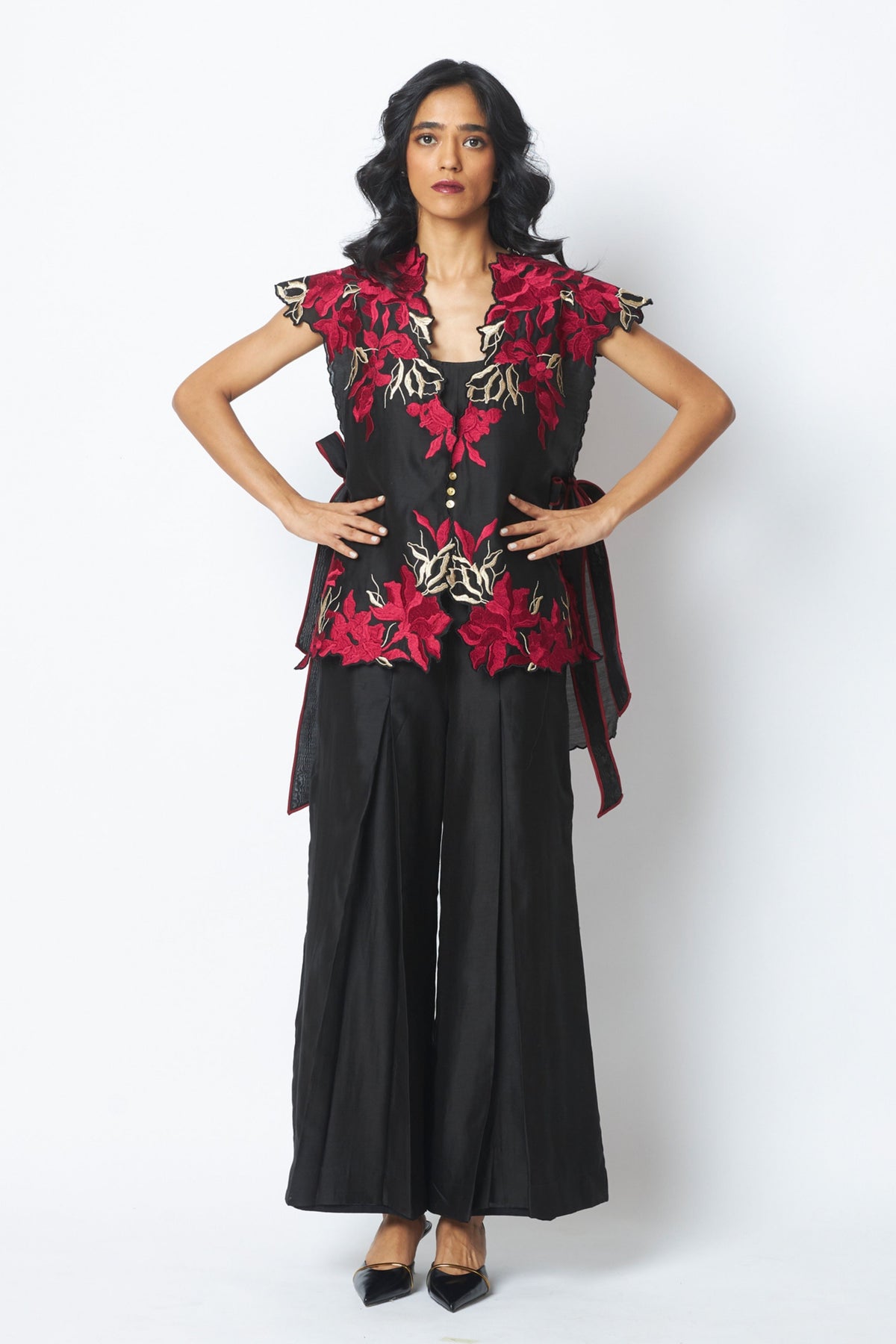 Pilar Floating Jacket Set