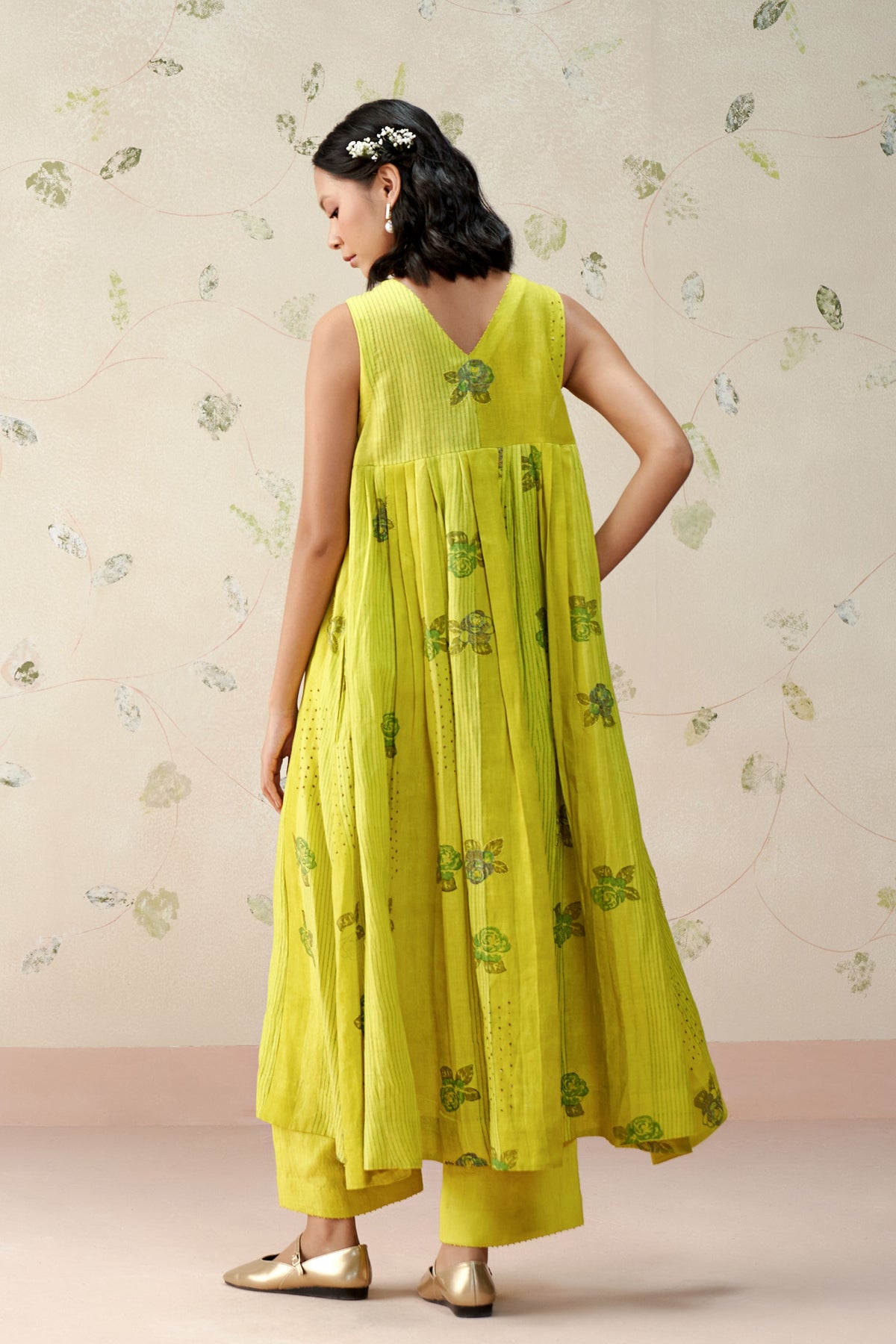 Eugenia Neon Green Kurta Set