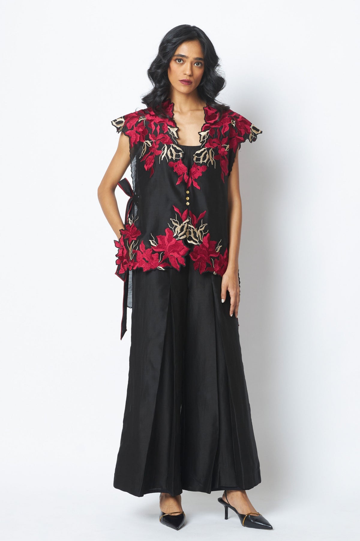 Pilar Floating Jacket Set