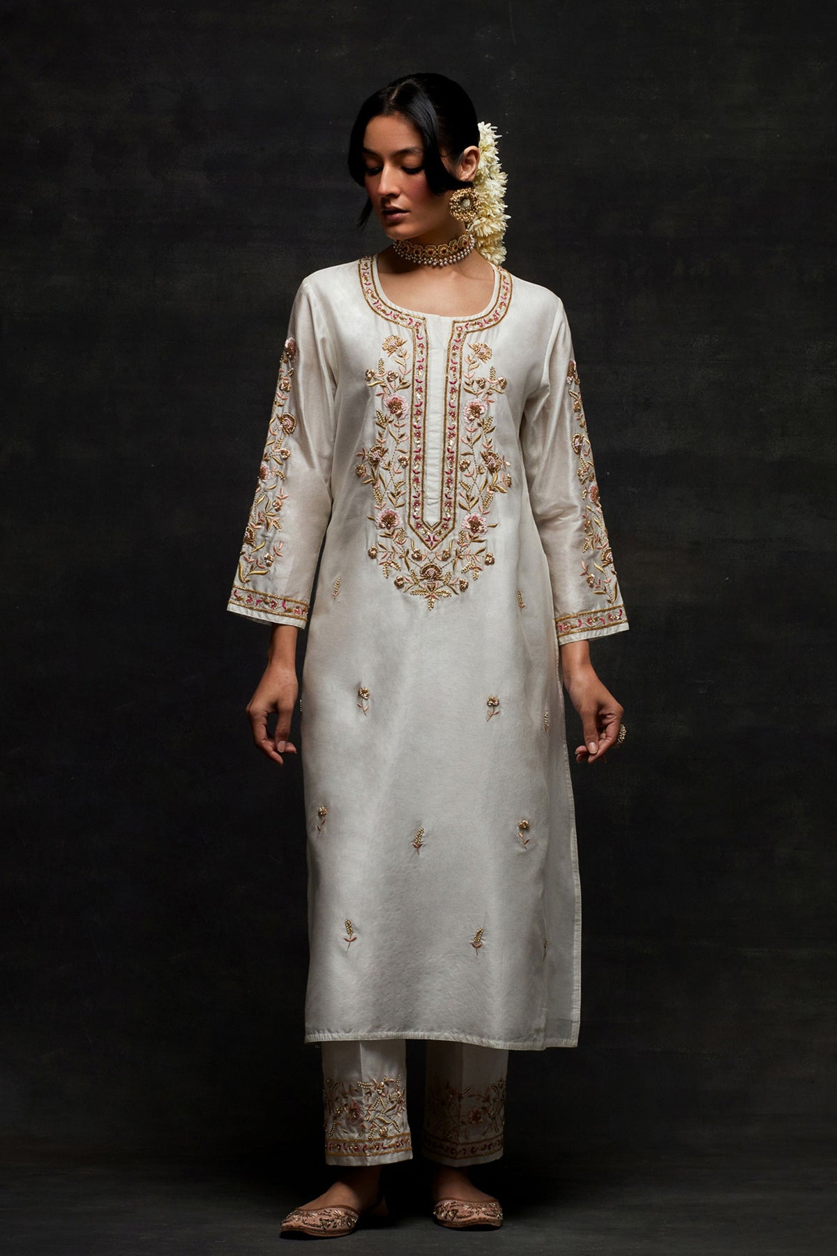 White Placket Kurta Set
