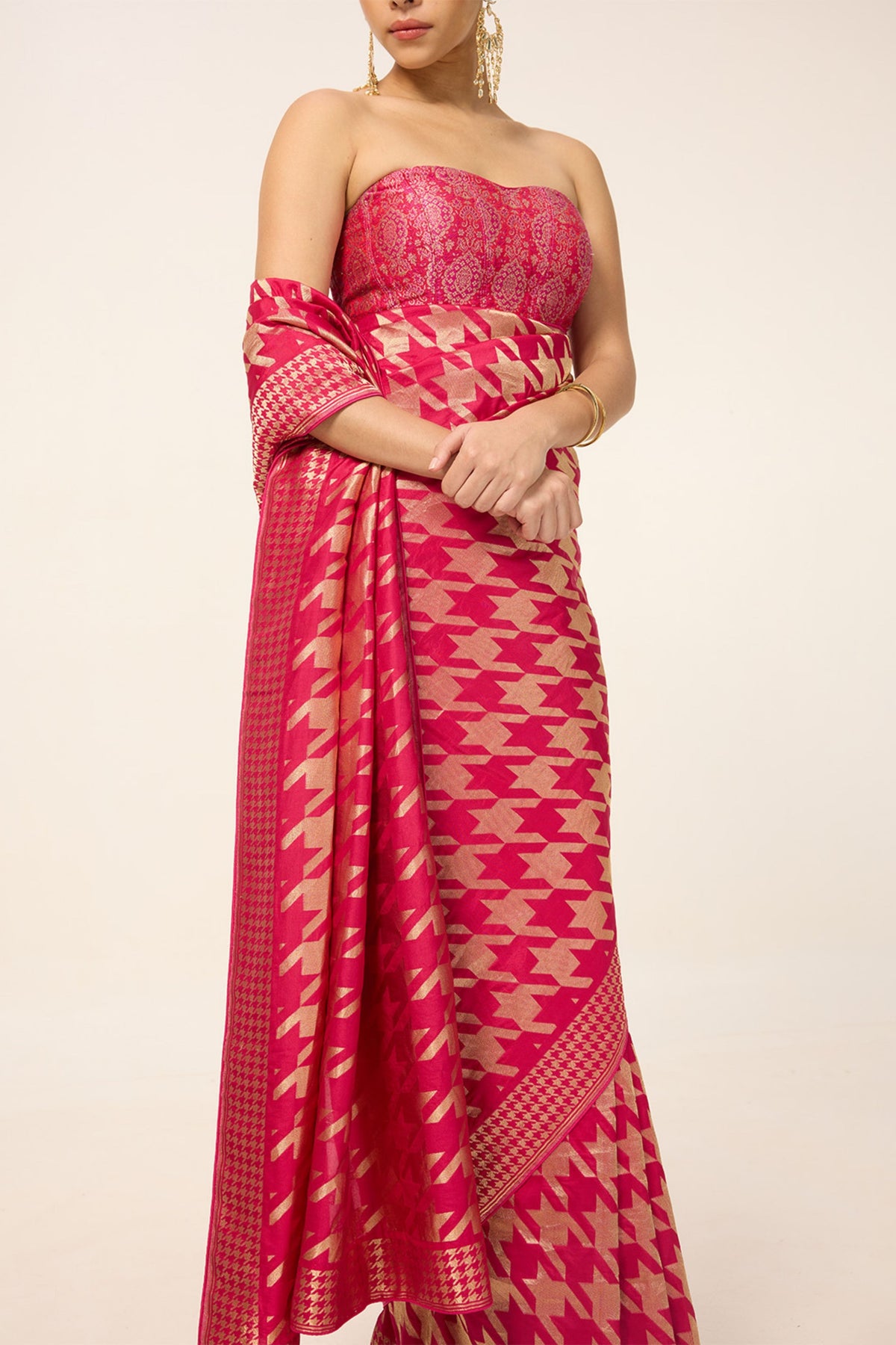 Deep Pink Gerum Saree