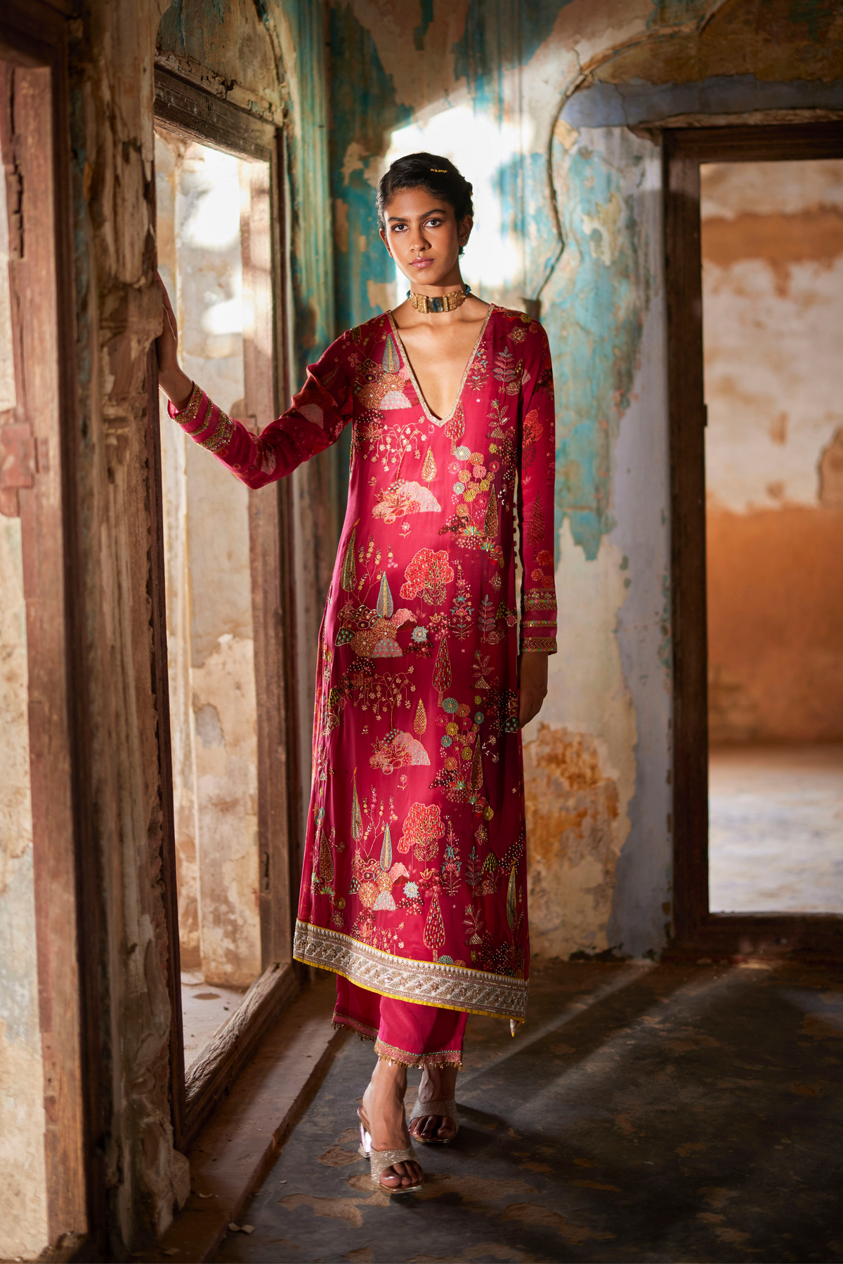 Nadira Magenta Kurta Set