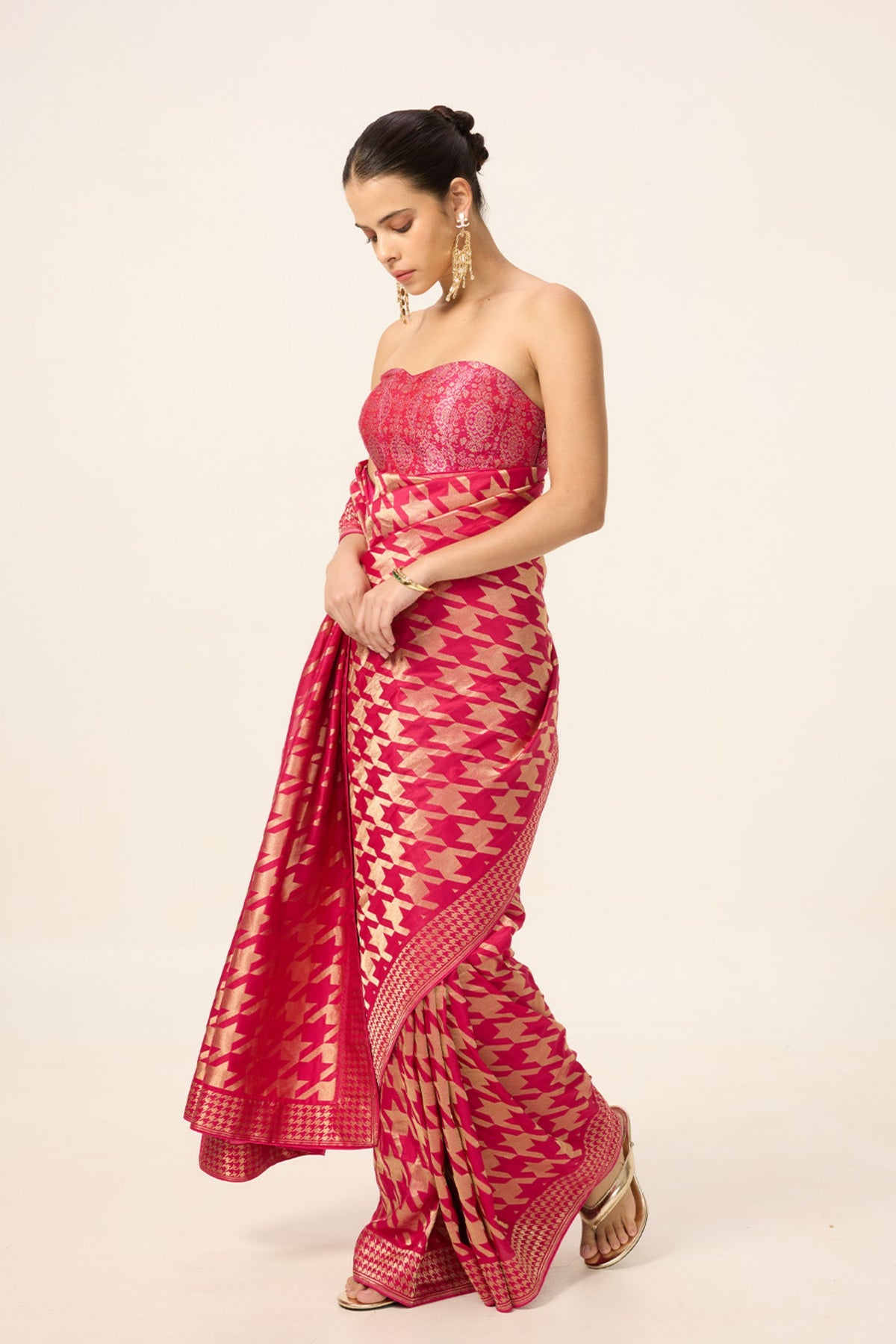 Deep Pink Gerum Saree