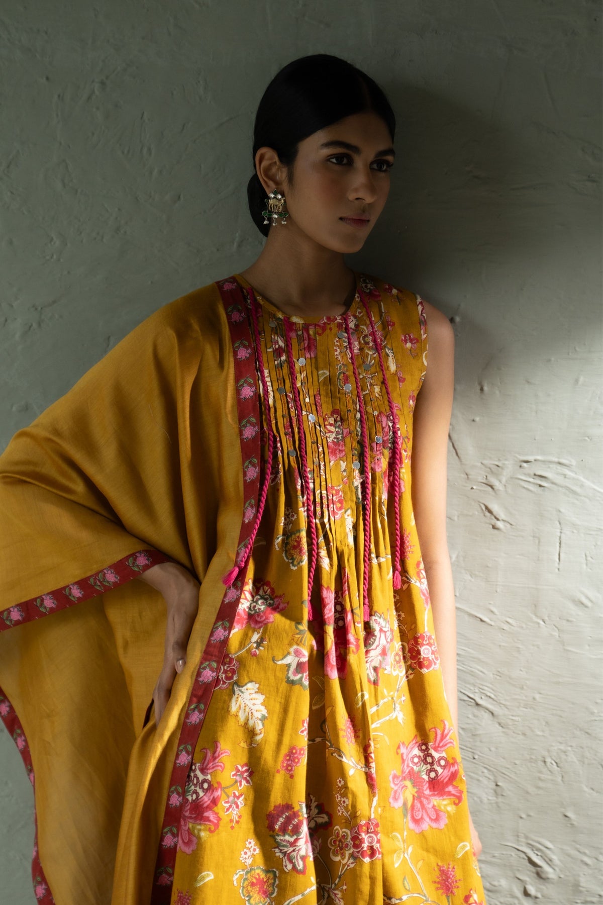 Mustard Sleeveless Kurta Set