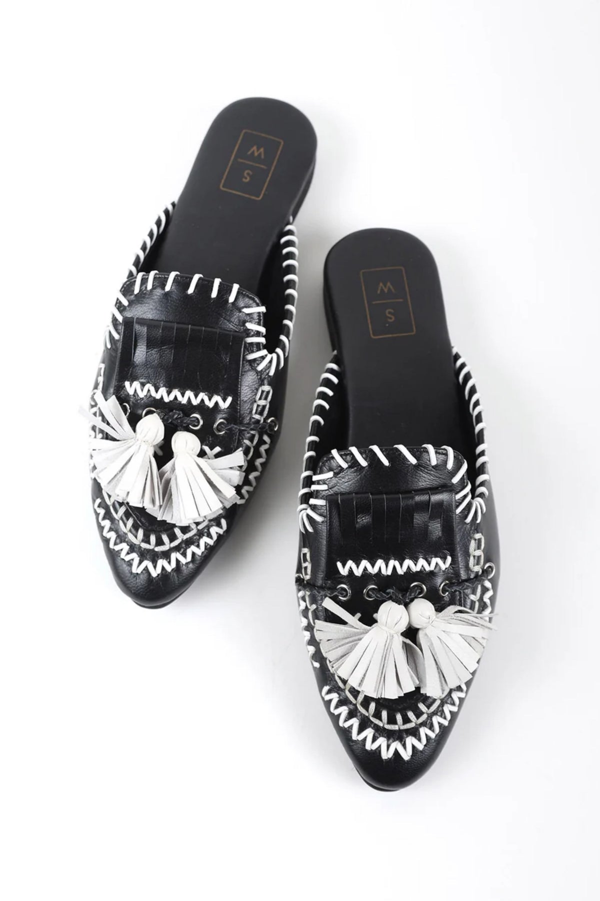 Sanvi Black Mules