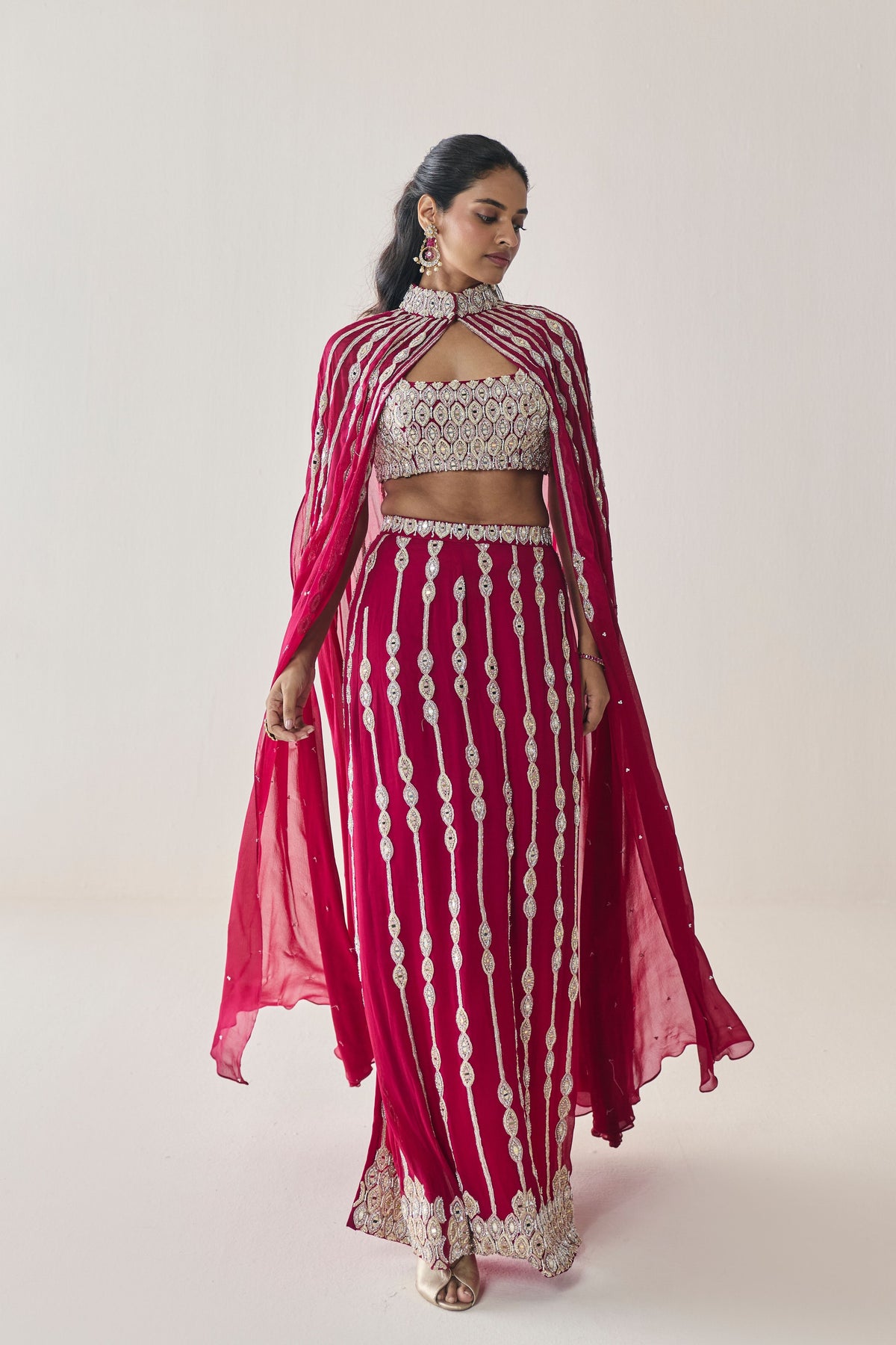 Eleanor Cape Set