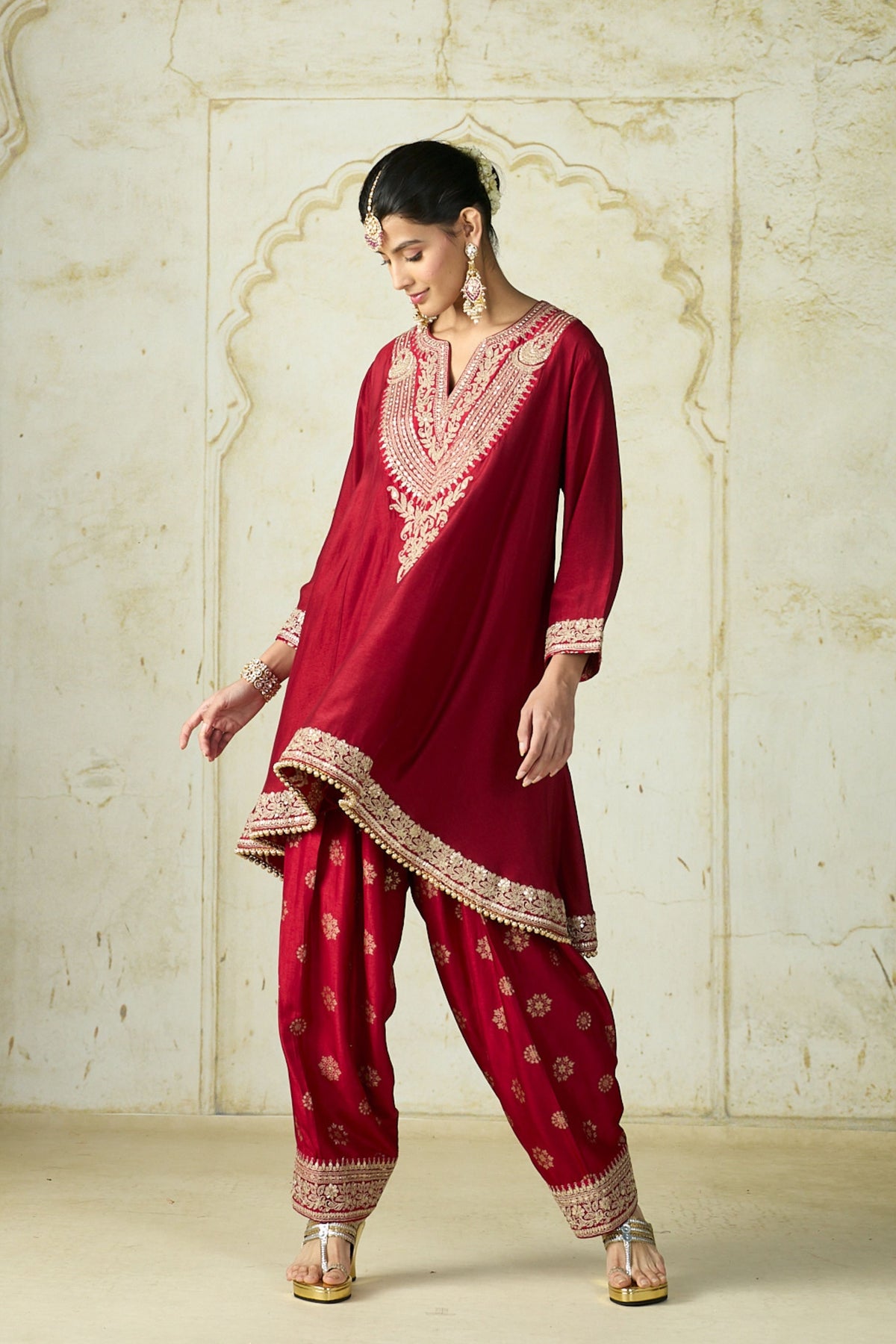 Red Nadia Farshi Set