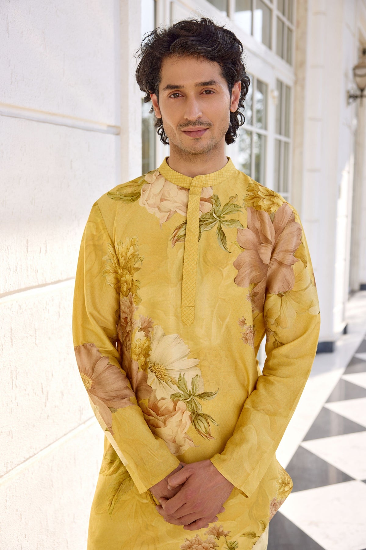 Ilyaz Floral Kurta Set