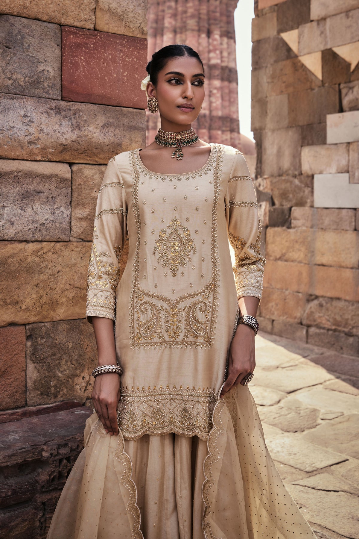 Alaya Sharara Set