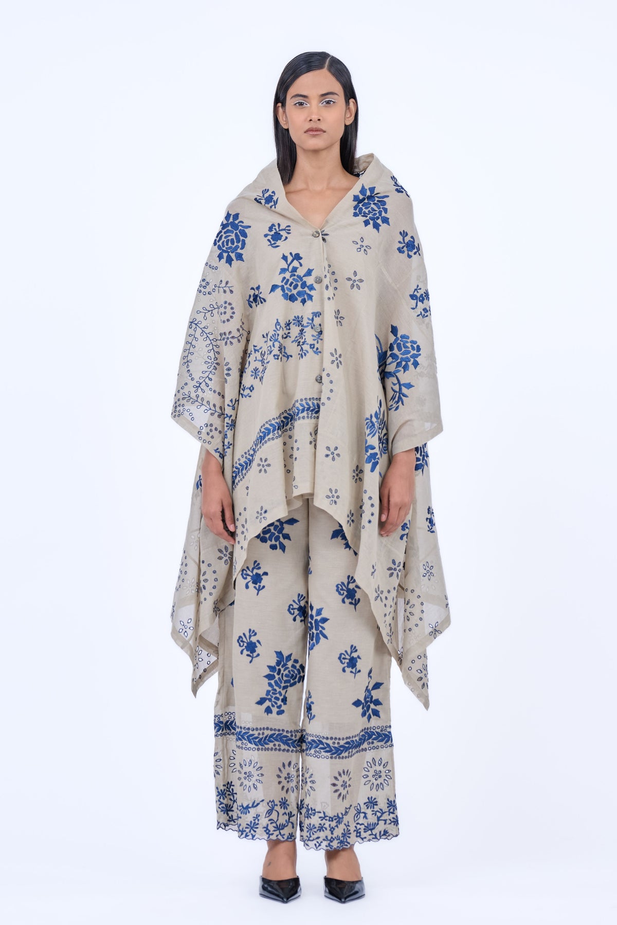 Cutwork Cape in Cotton