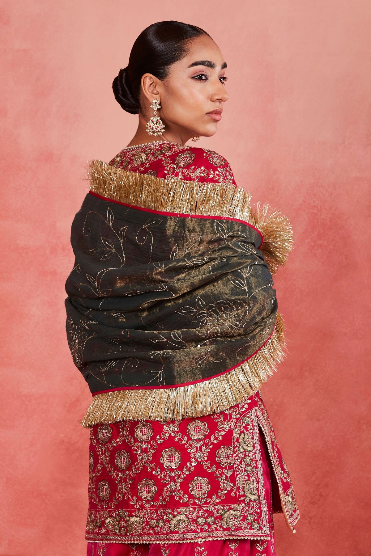 Aneesa Sharara Set