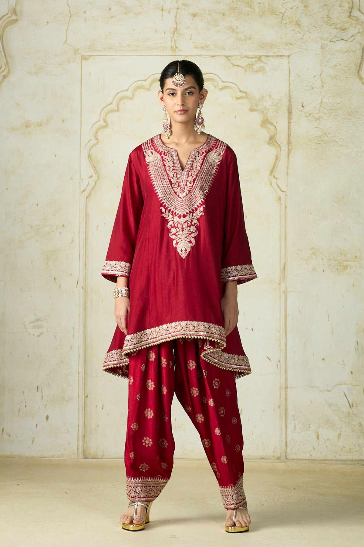 Red Nadia Farshi Set