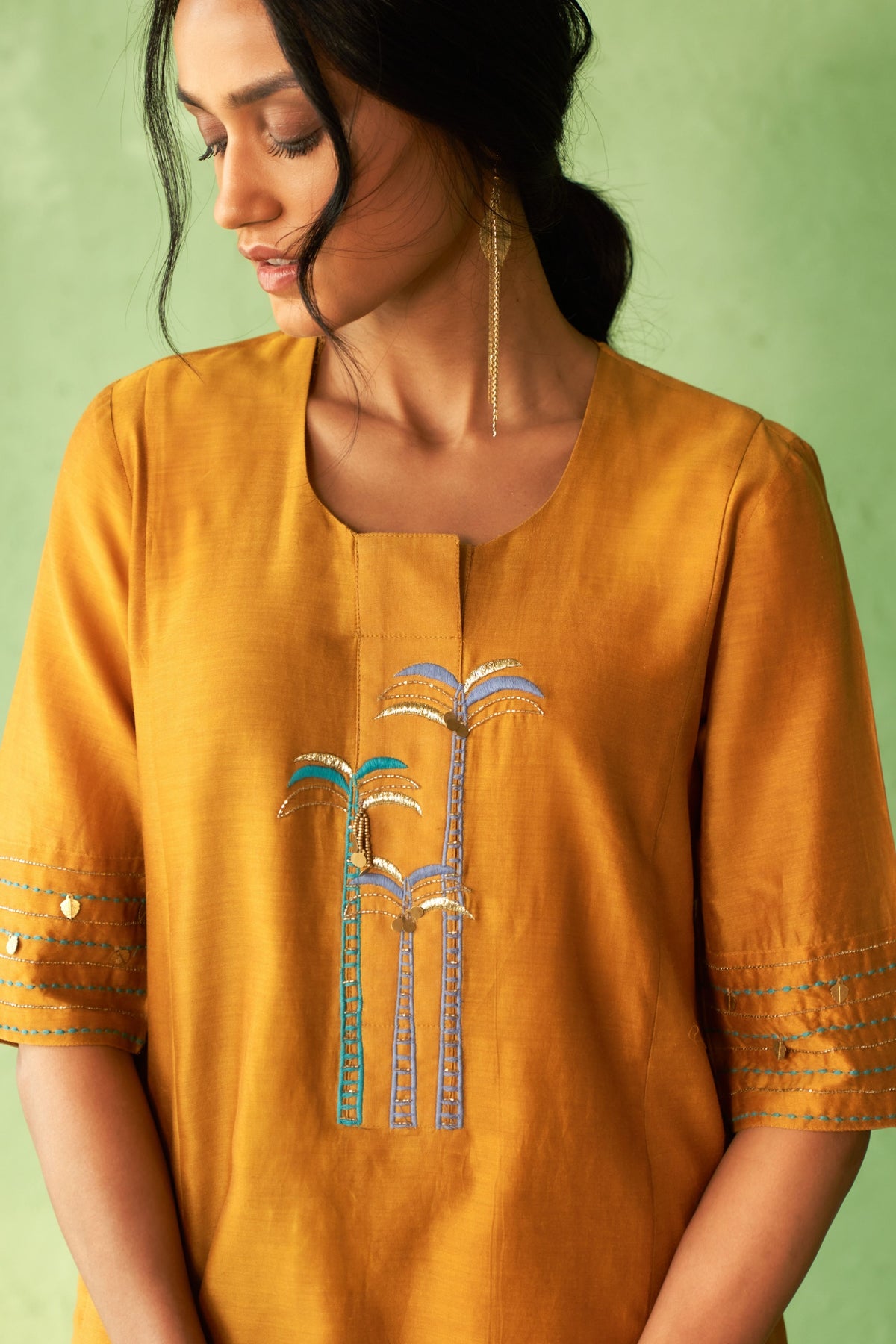 Palm Embridered Tunic Set
