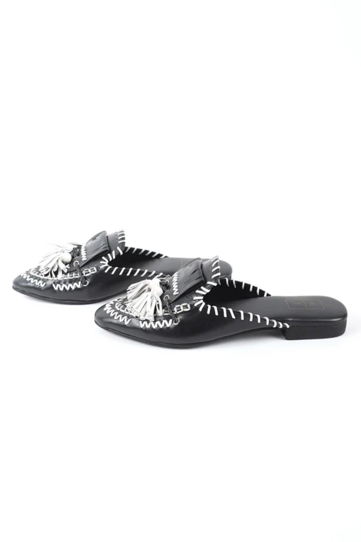 Sanvi Black Mules