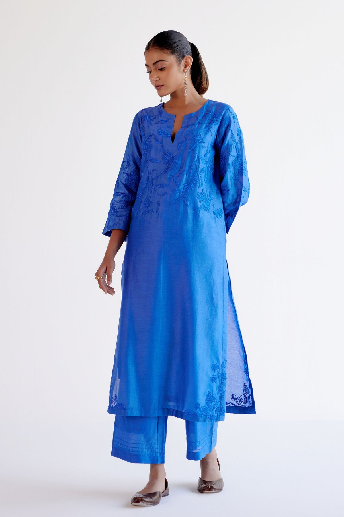 Bright Blue Resham Kurta Set