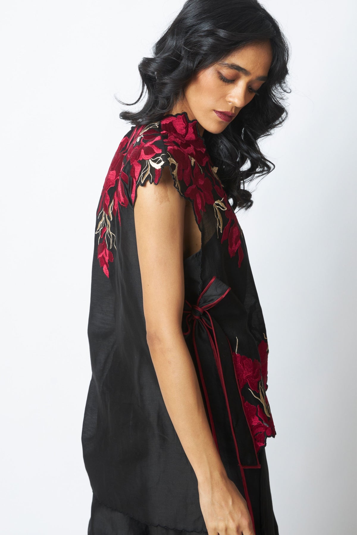 Pilar Floating Jacket Set