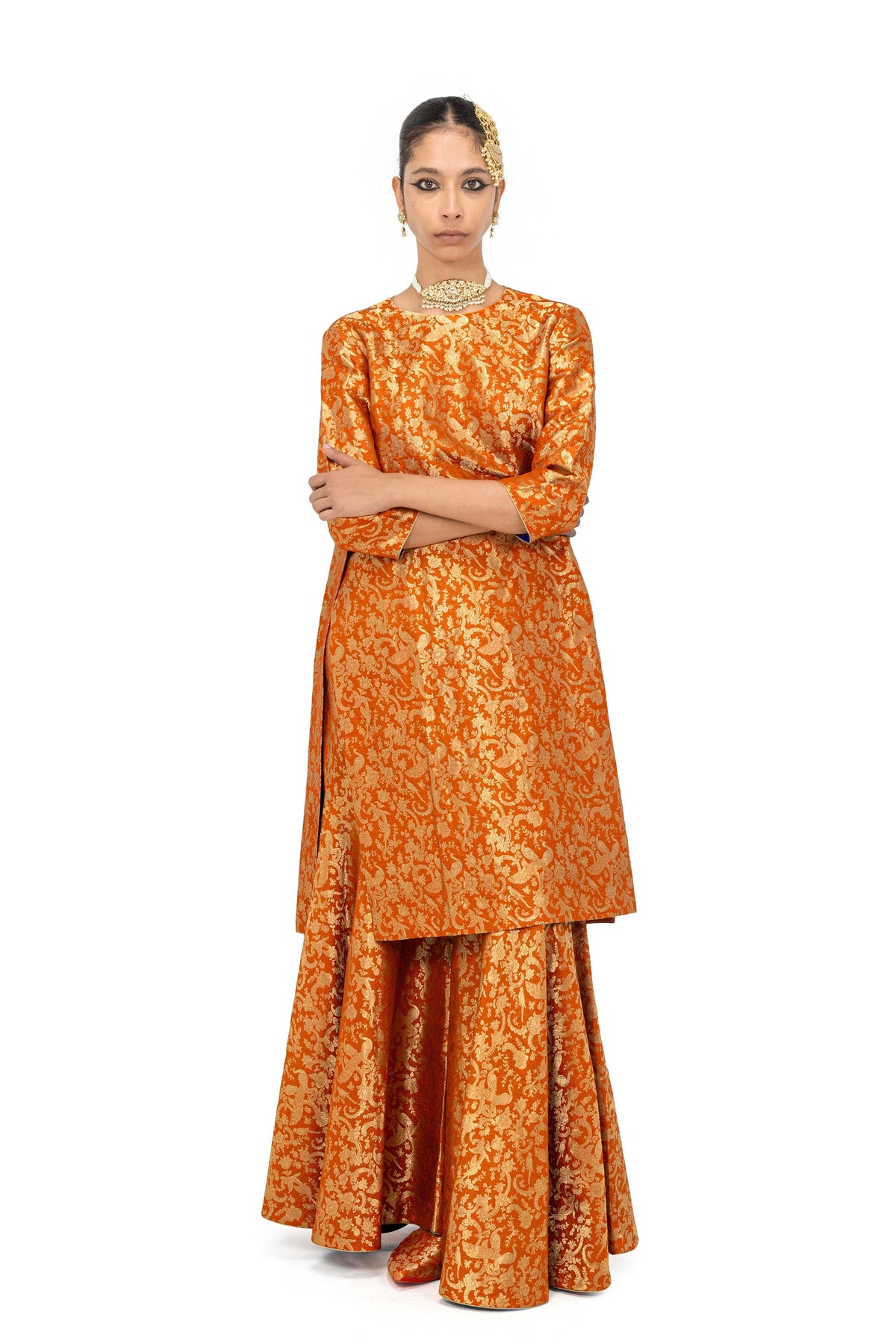 Sarena Lakhoni Kurta And Sharara