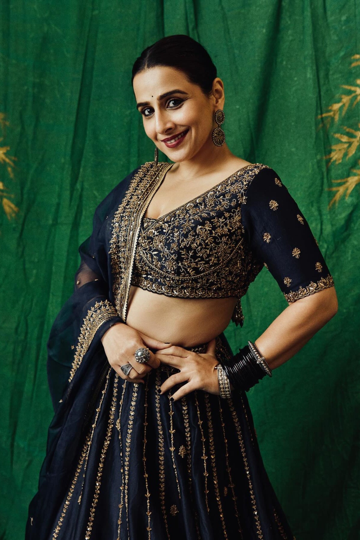Vidya Balan in Jigar Mali