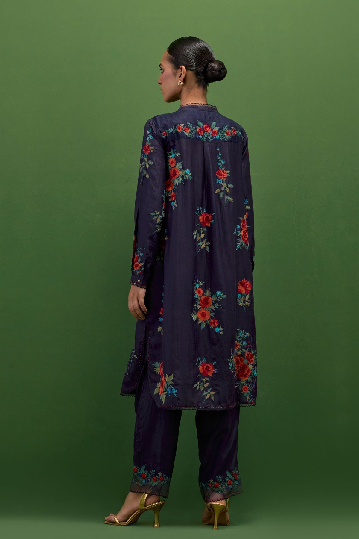 Midnight Roses Kurta Set