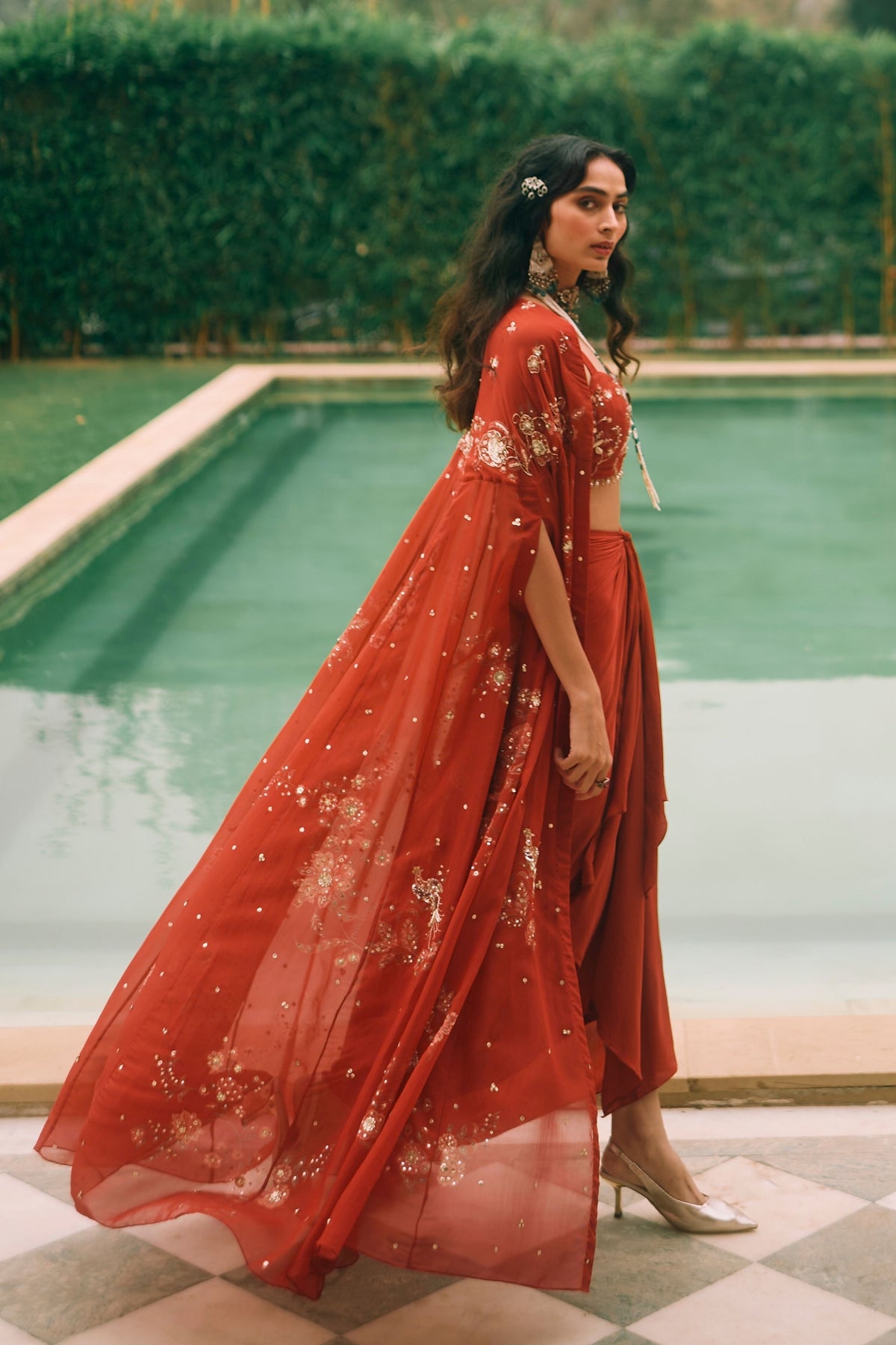 Marianne Cape Set