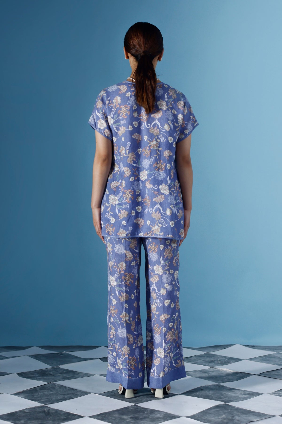 Maria Set In Greyish Blue
