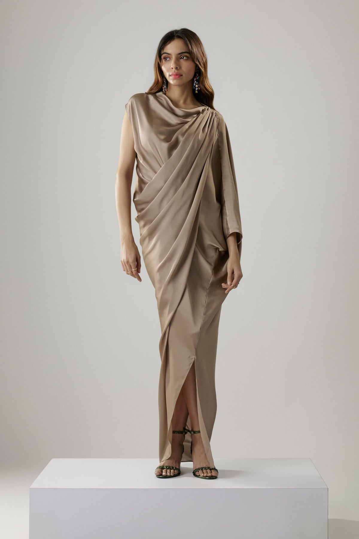 Rua Gown