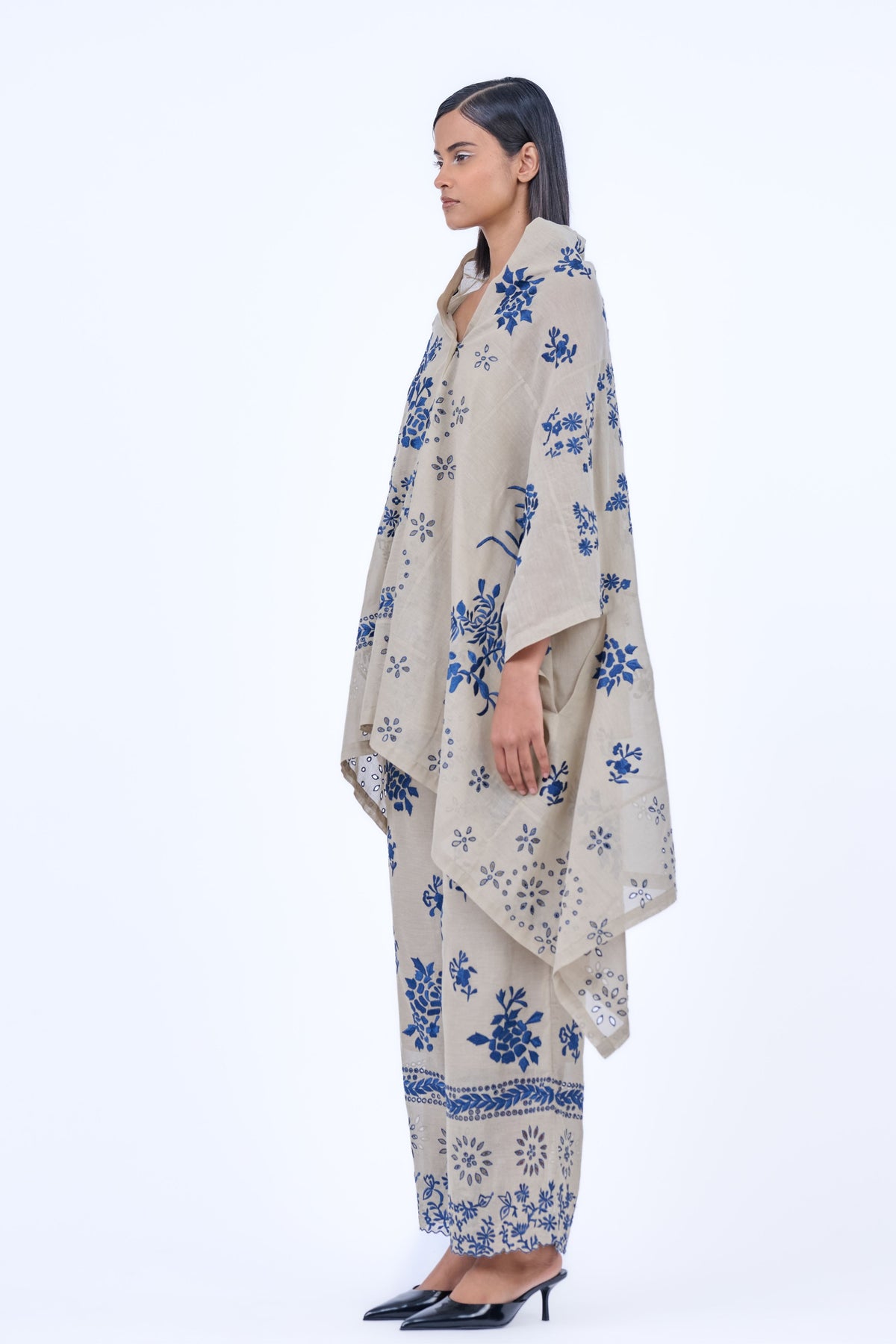 Cutwork Cape in Cotton