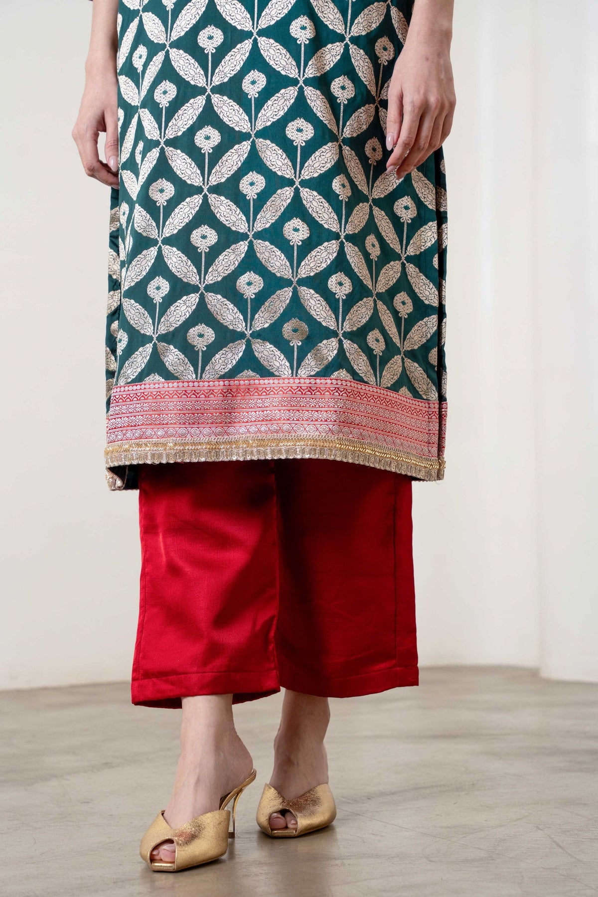Masoom Green Kurta Set