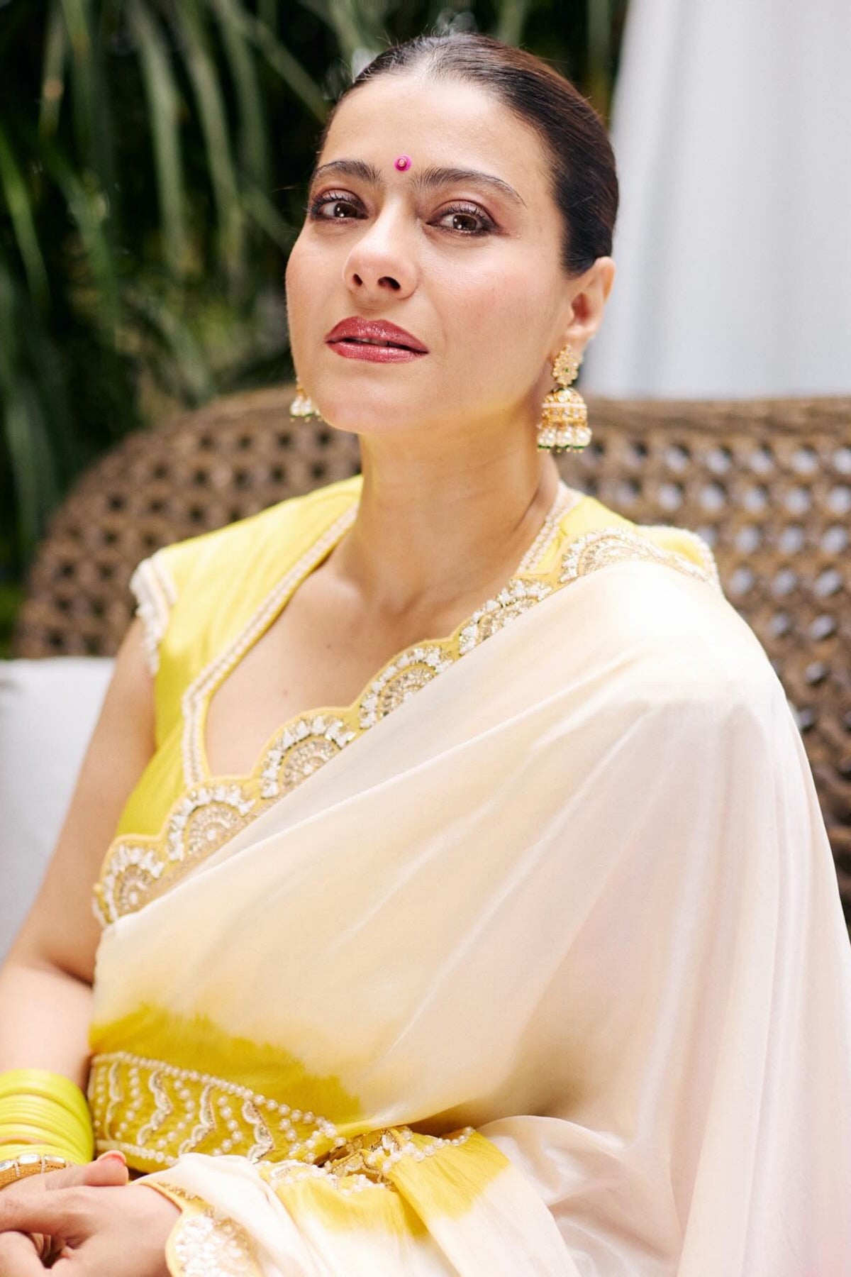 Kajol in Faabiiana