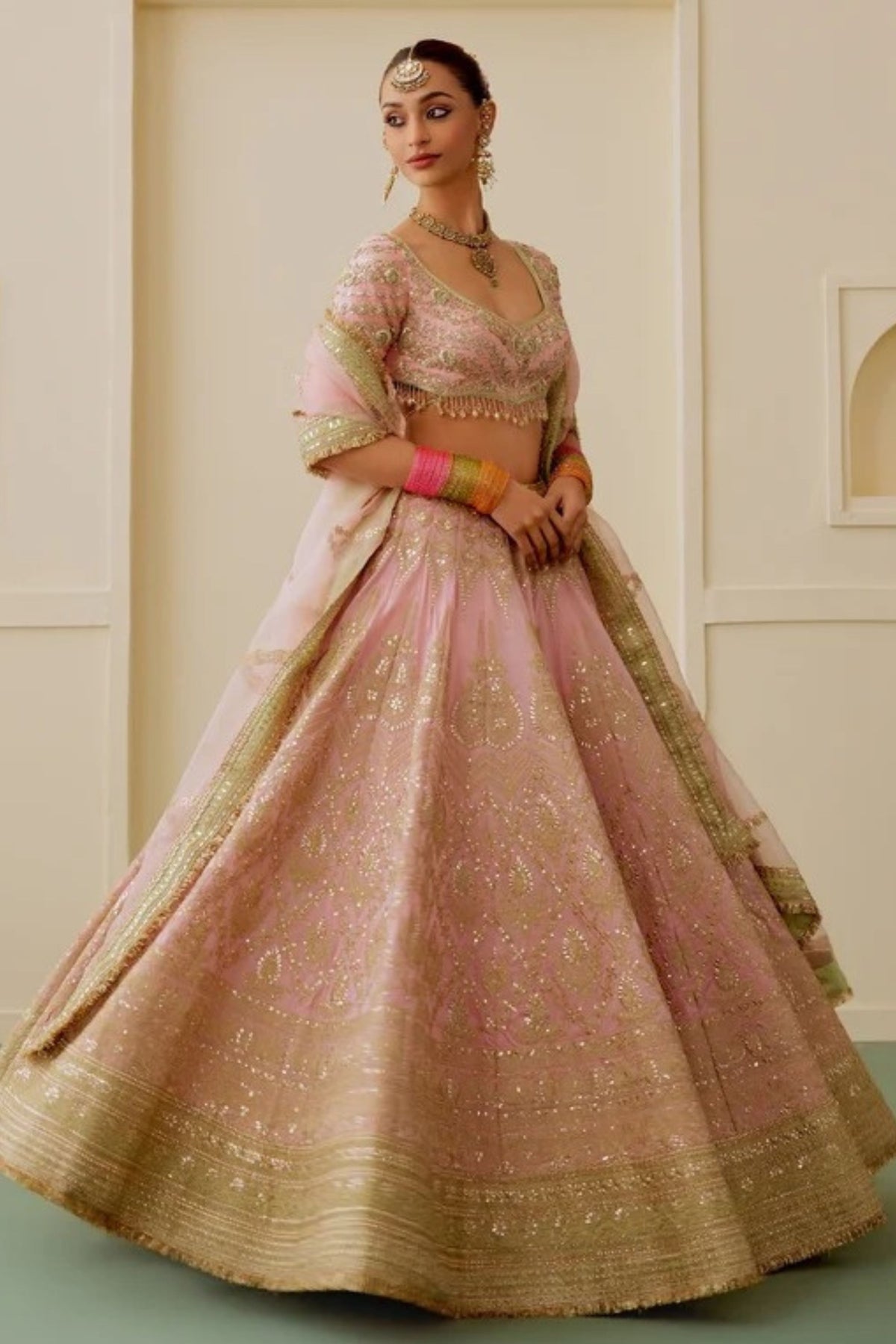 Rivaayat Lehenga Set