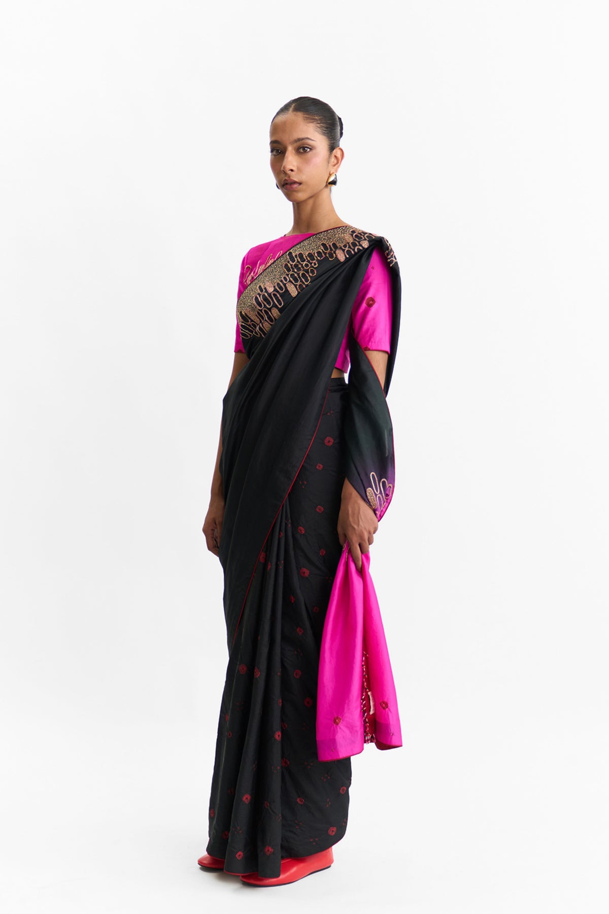 Halo Black Rani Saree