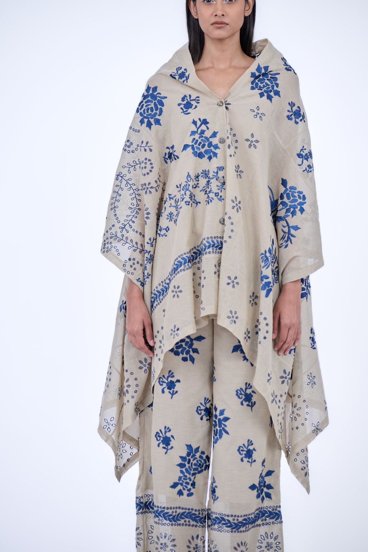 Cutwork Cape in Cotton