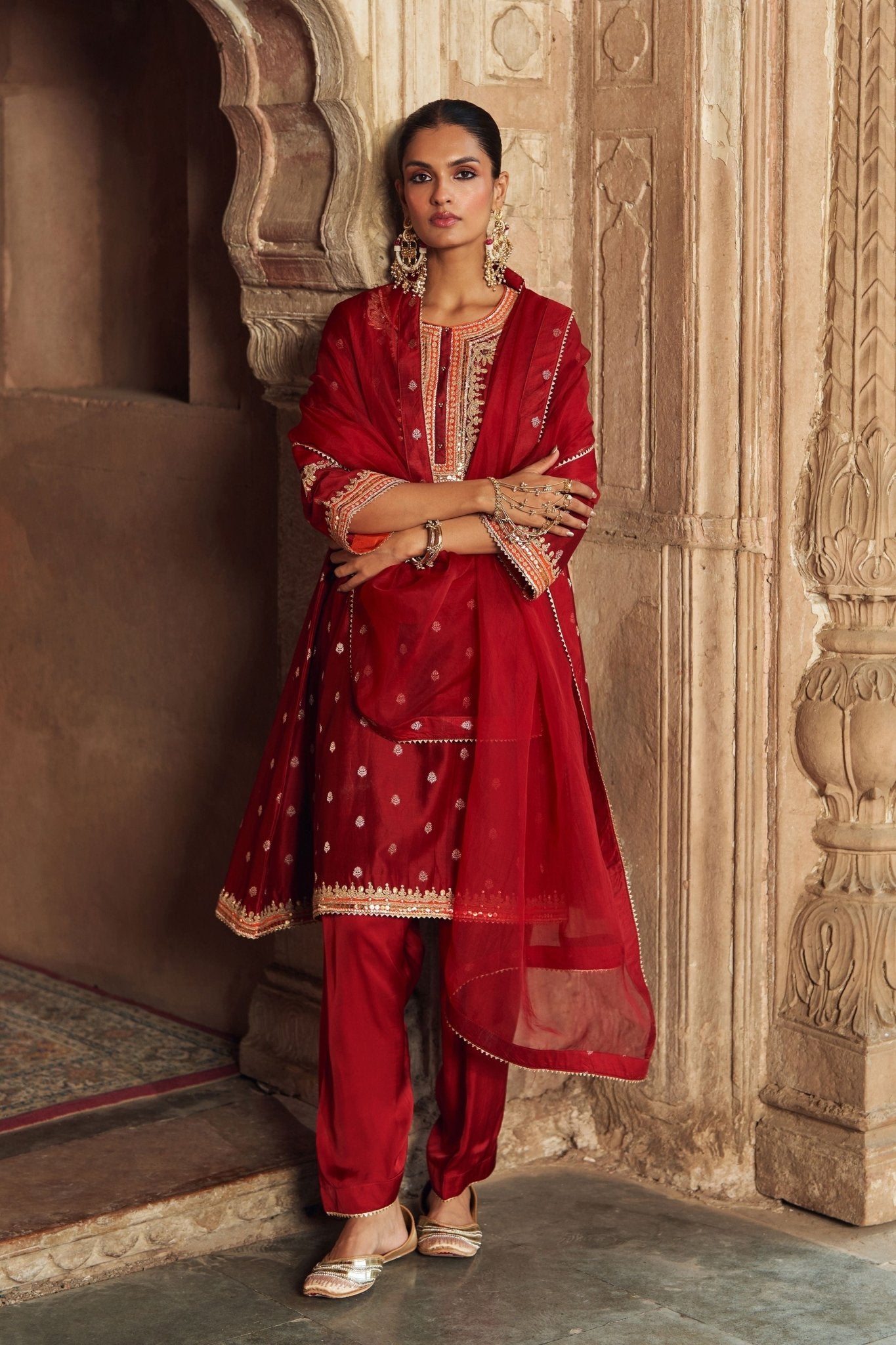 Inaayat Red Chauga Set - Sheetal Batra - Elahe