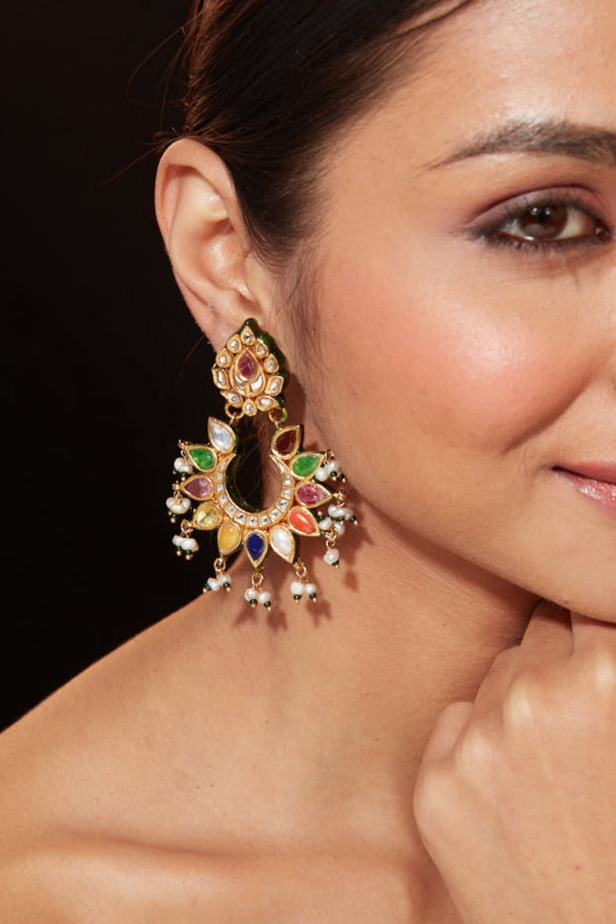 Multicolored Womens Kundan Polki With Earrings
