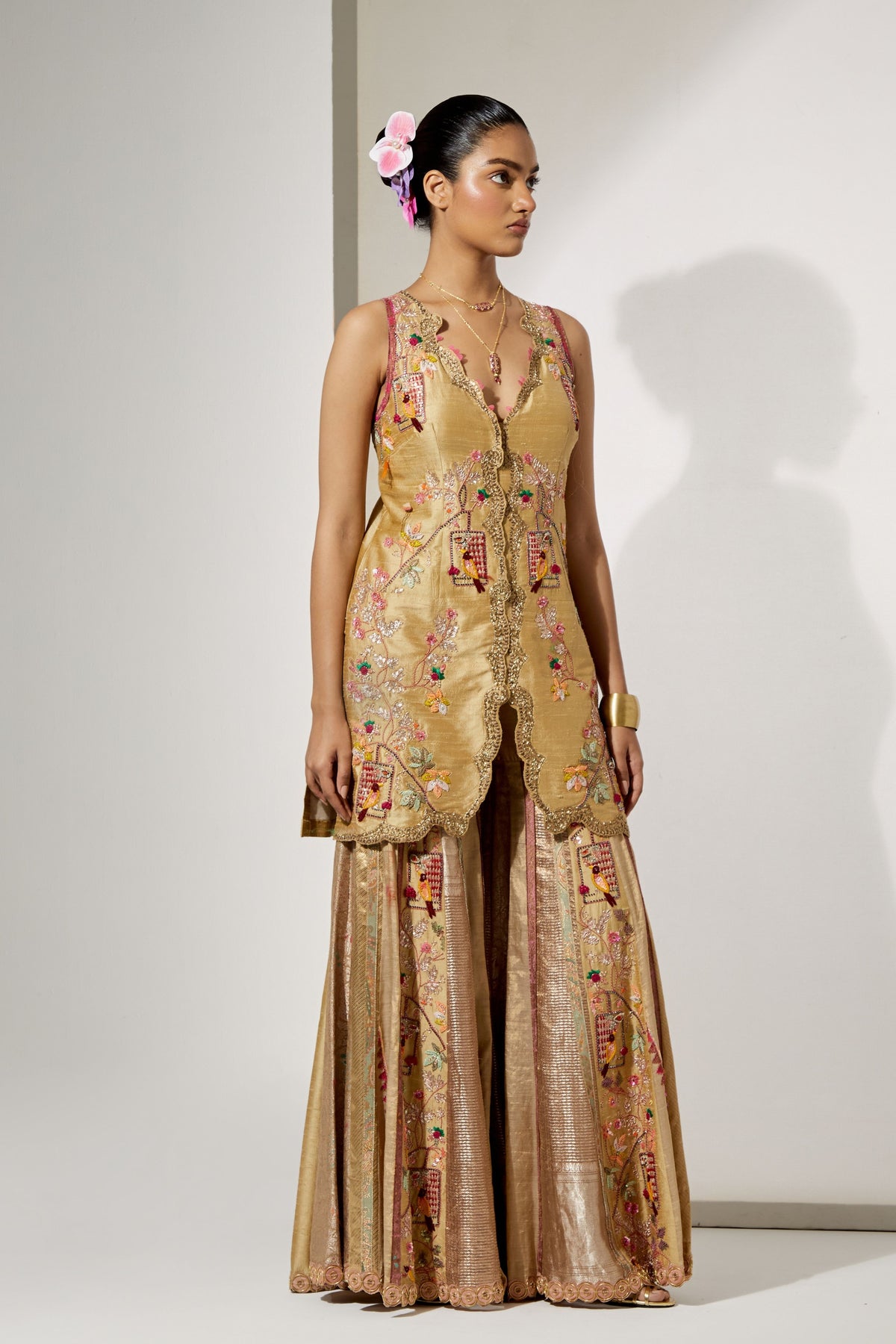 Sunheri Sharara Set