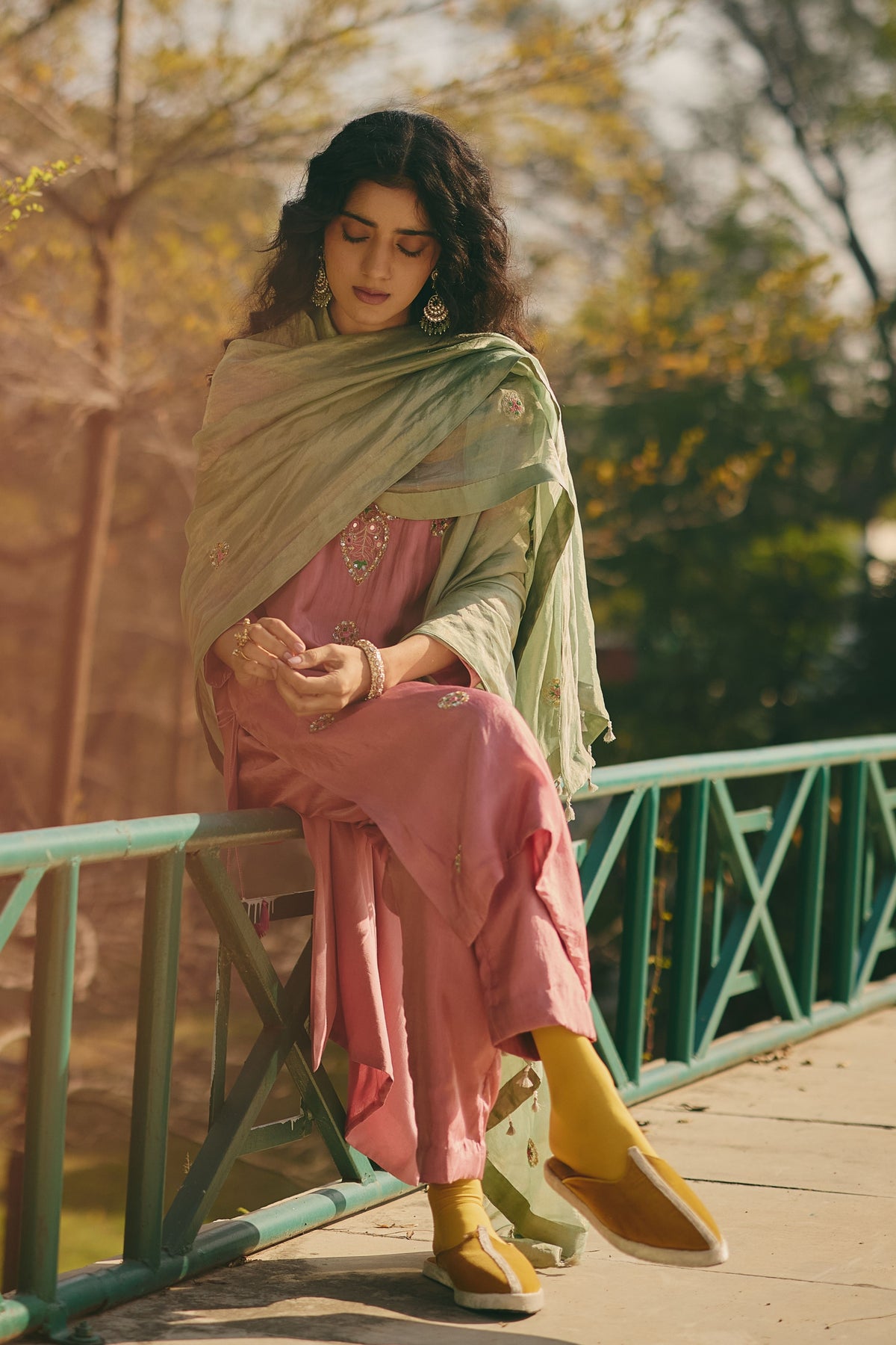 Sahernaazil Kurta and Pants
