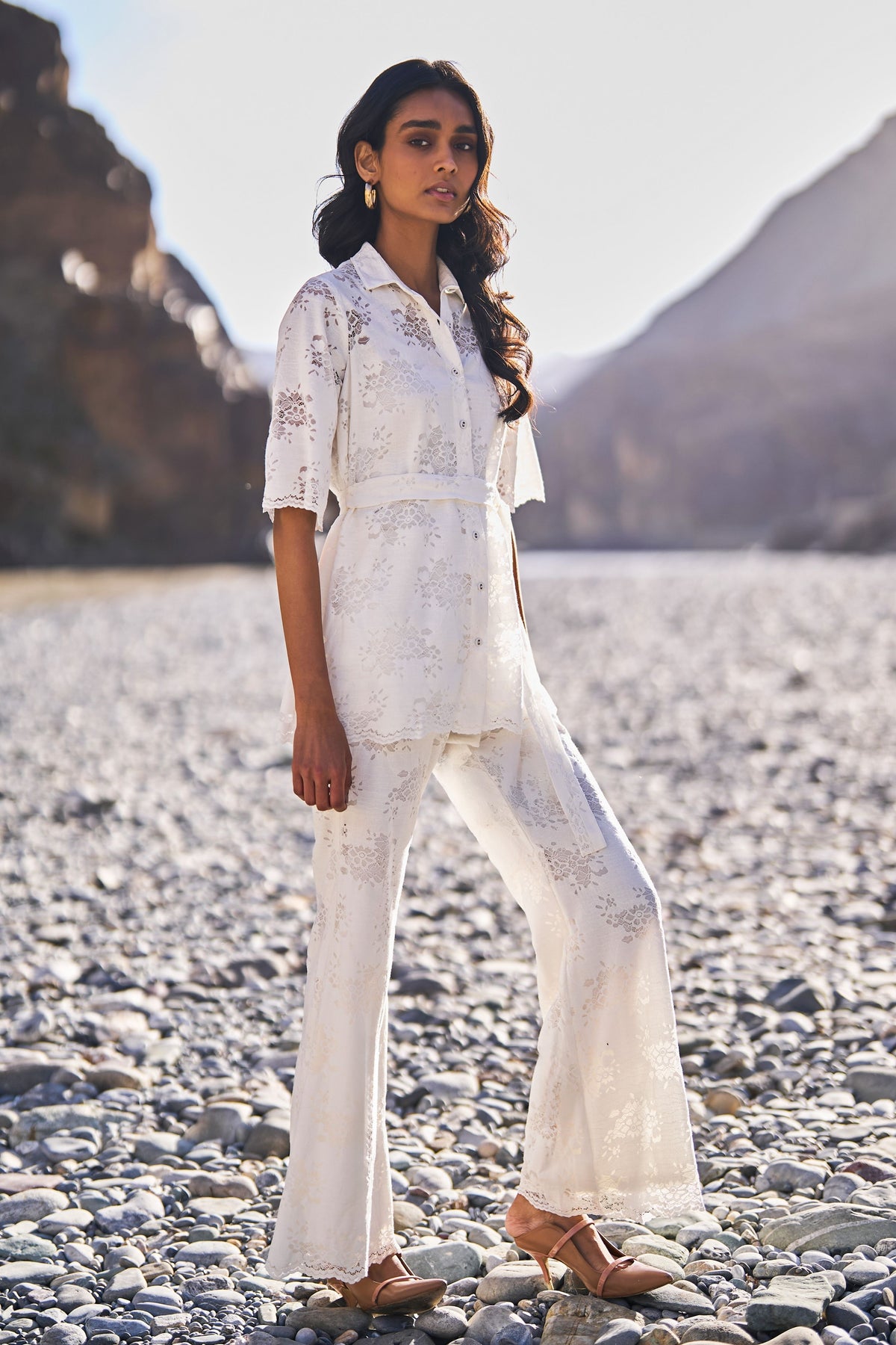 Scalloped Lace Set