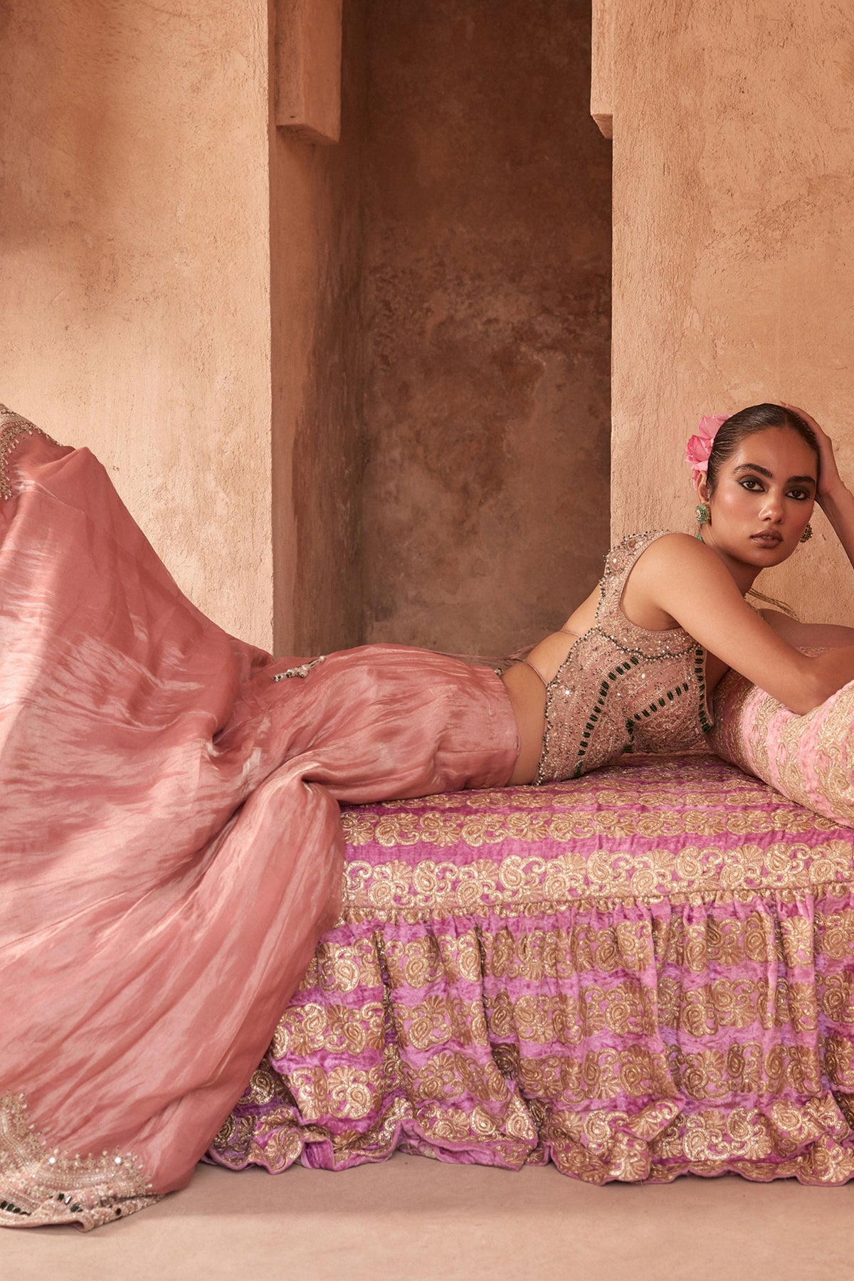 Tiyara Lehenga Set