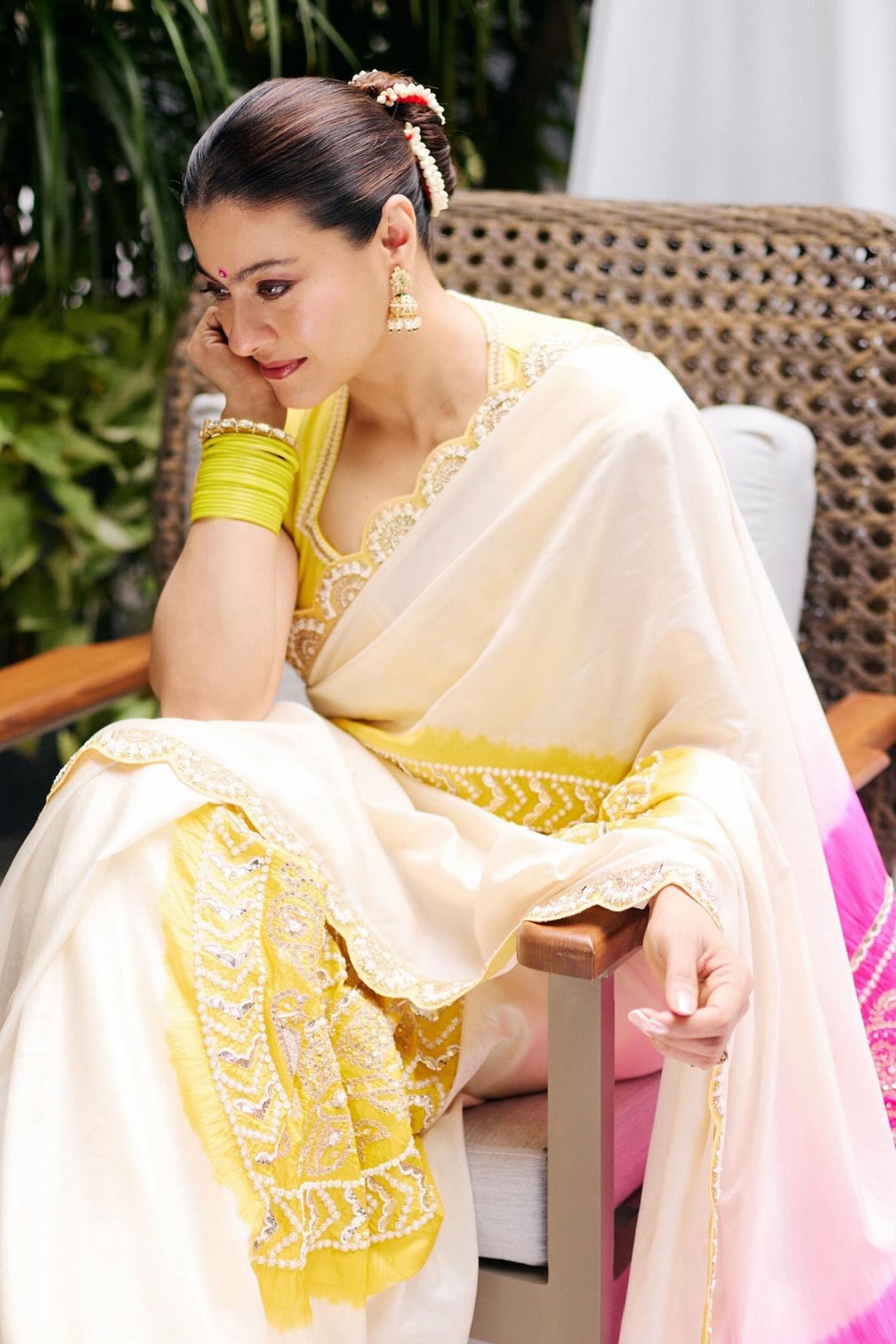 Kajol in Faabiiana