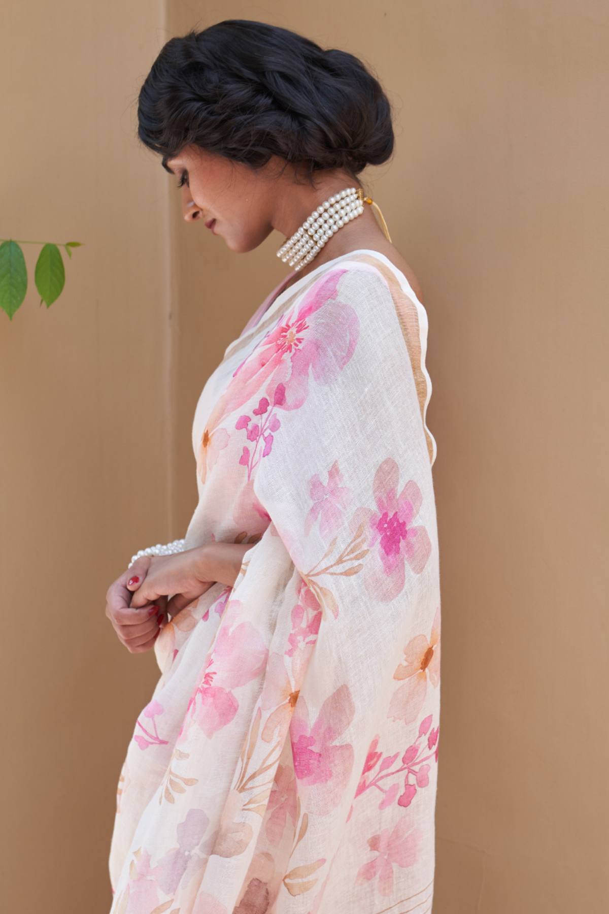 Manjari Off White Saree