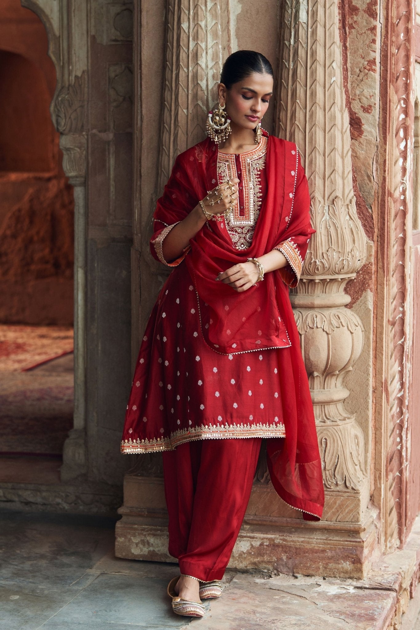 Inaayat Red Chauga Set - Sheetal Batra - Elahe