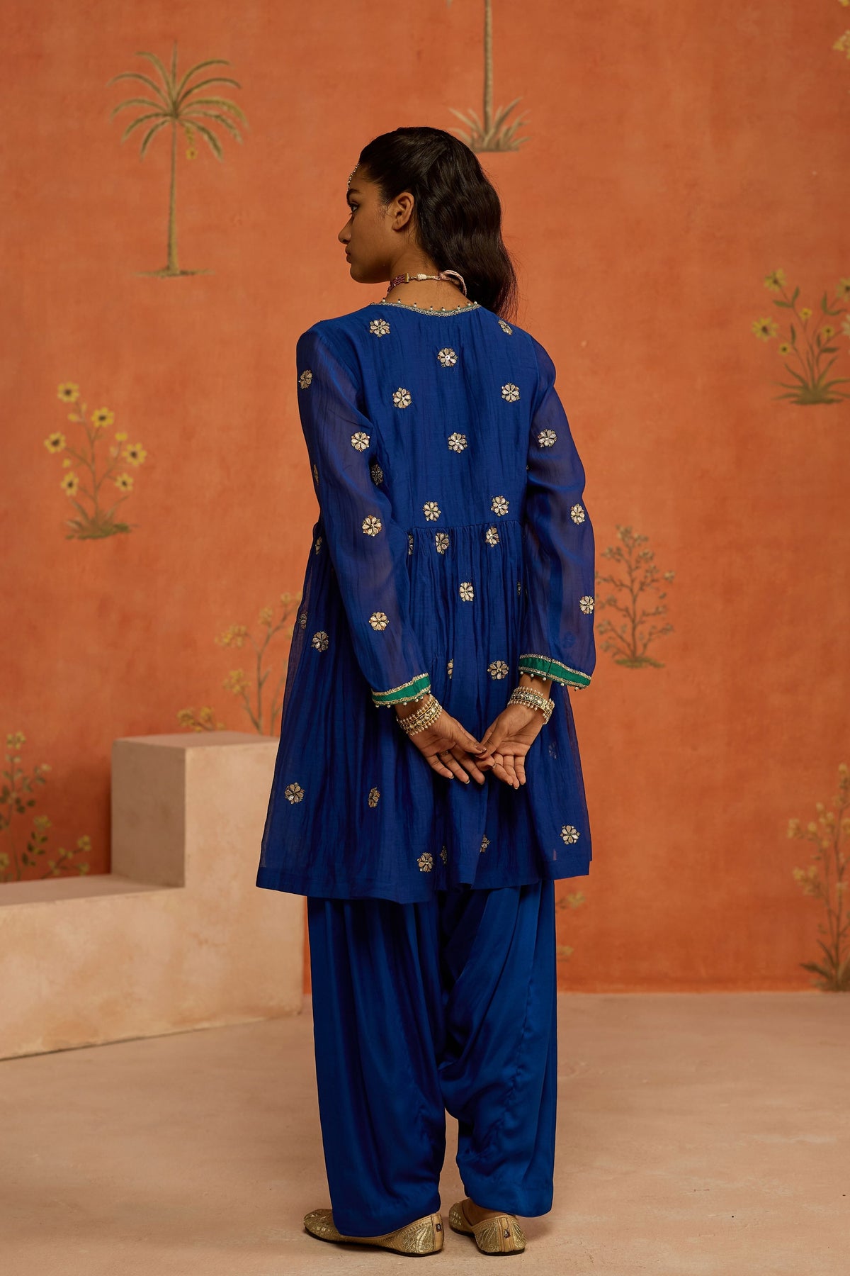 Ojasvi Kurta Set