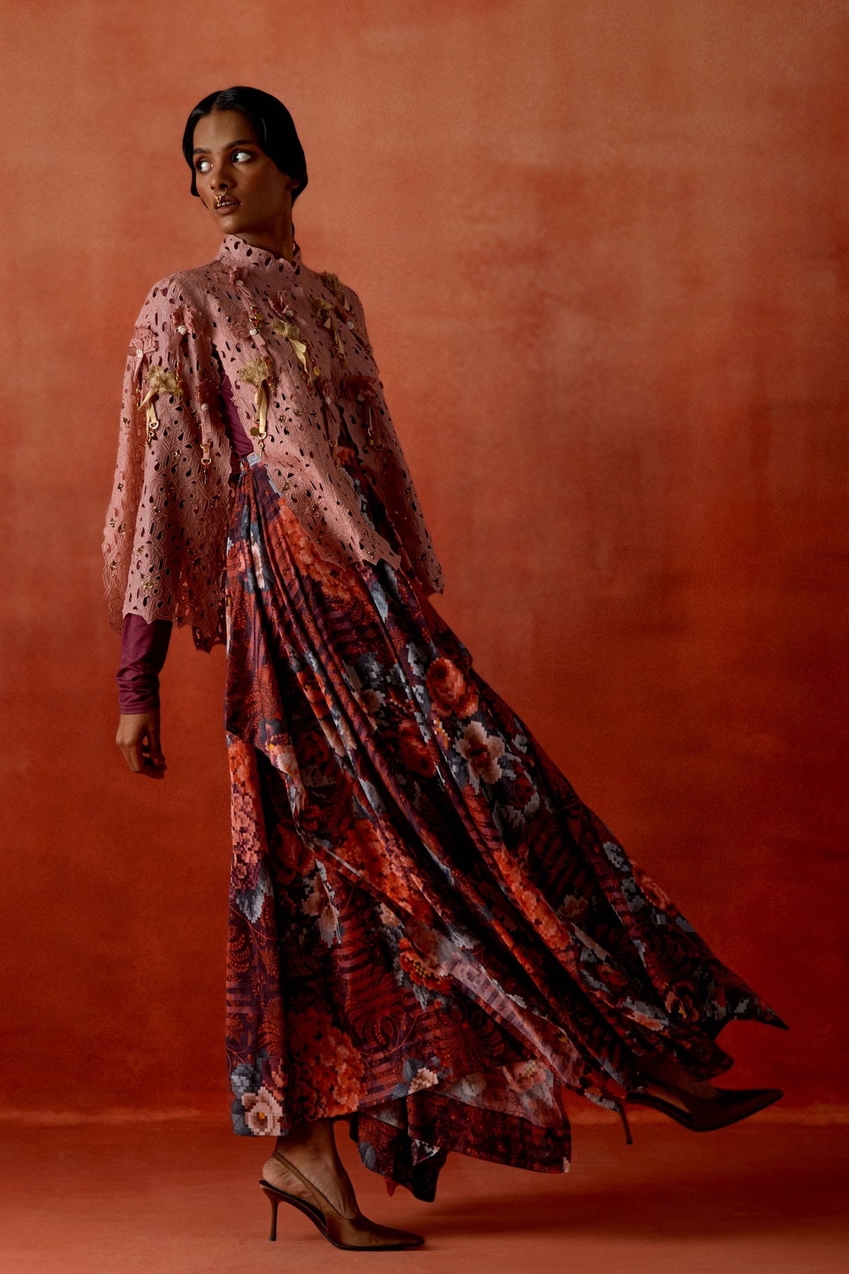 Old Rose Cutwork Cape Set