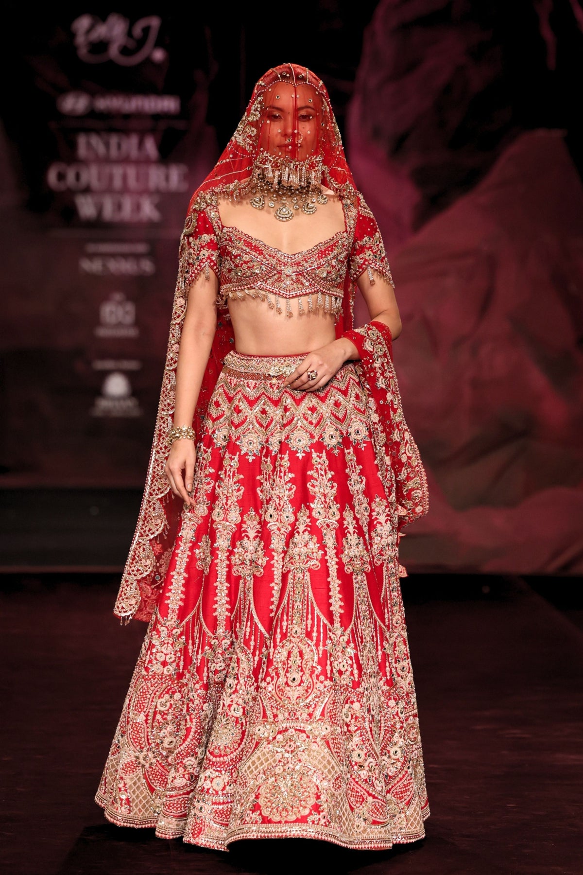 Swarnaangi Lehenga Set