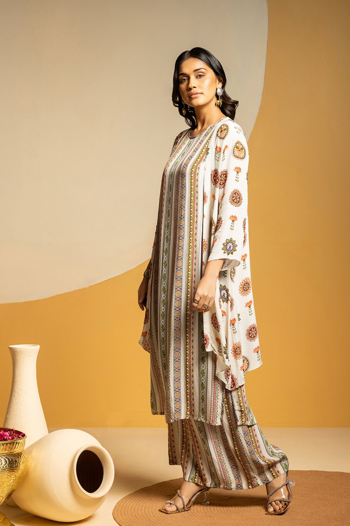 Taarani Jacket Set