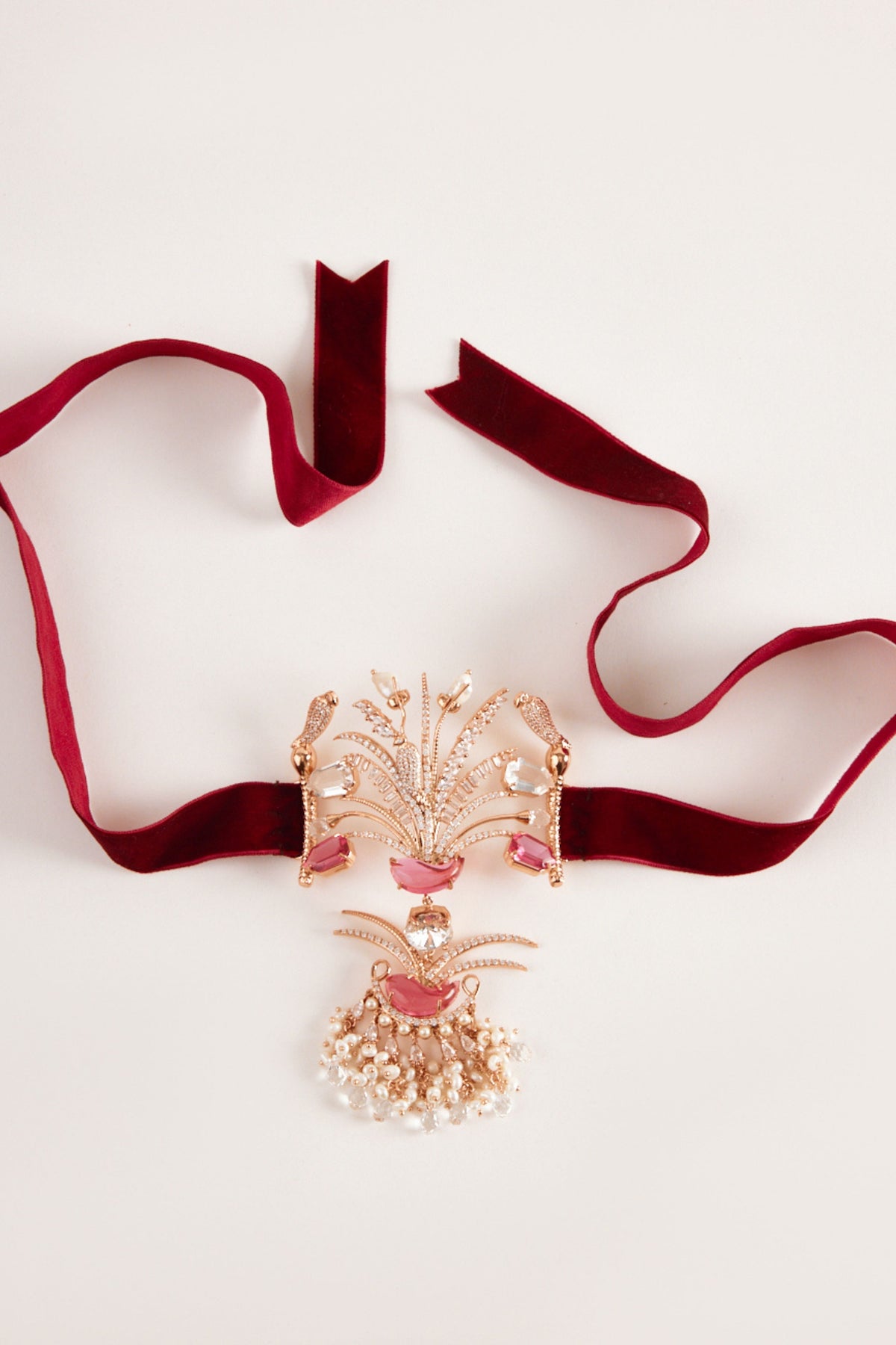 Le Sunset Fish Velvet Choker in Vintage Rose