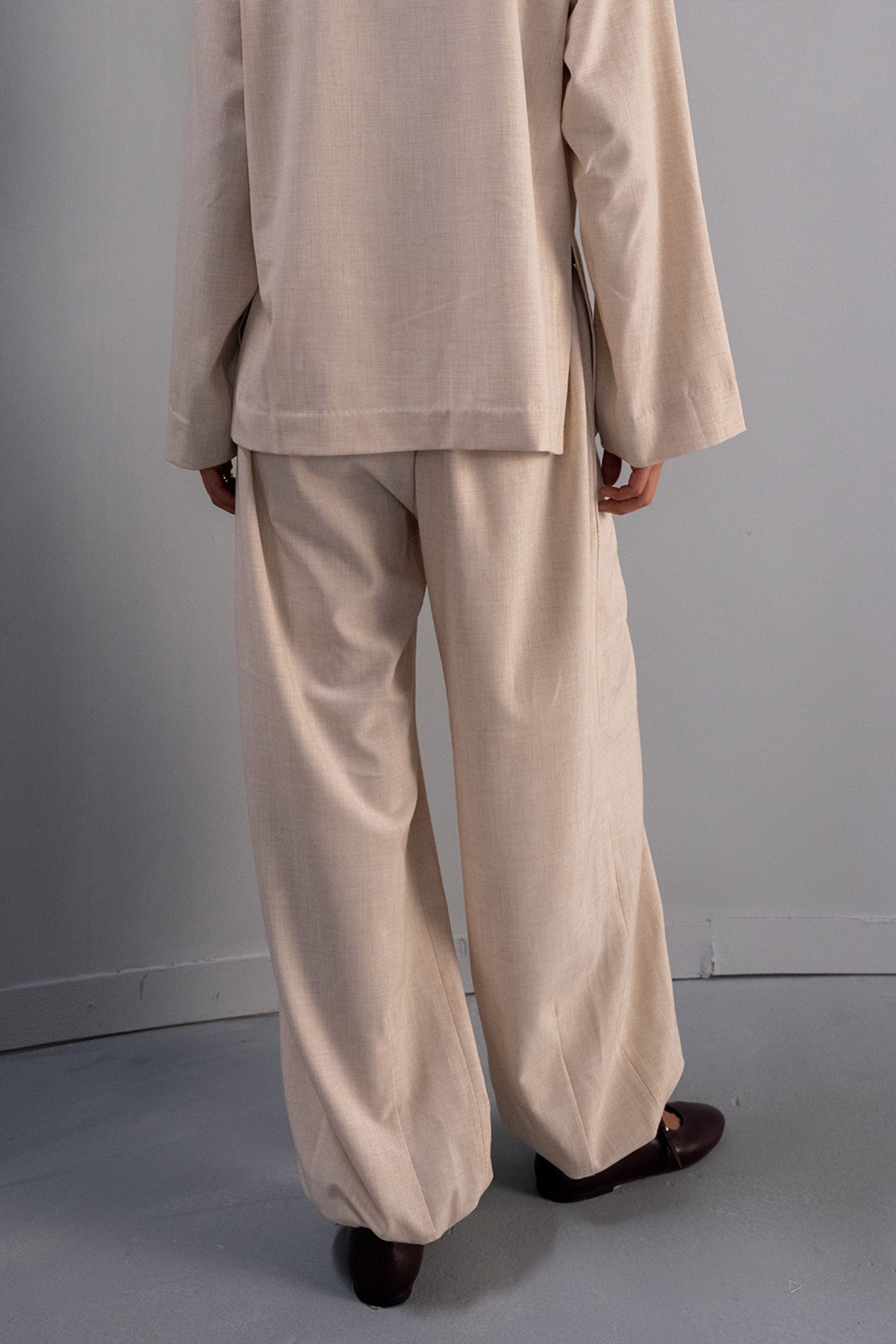 Warm Beige Baloon Pants