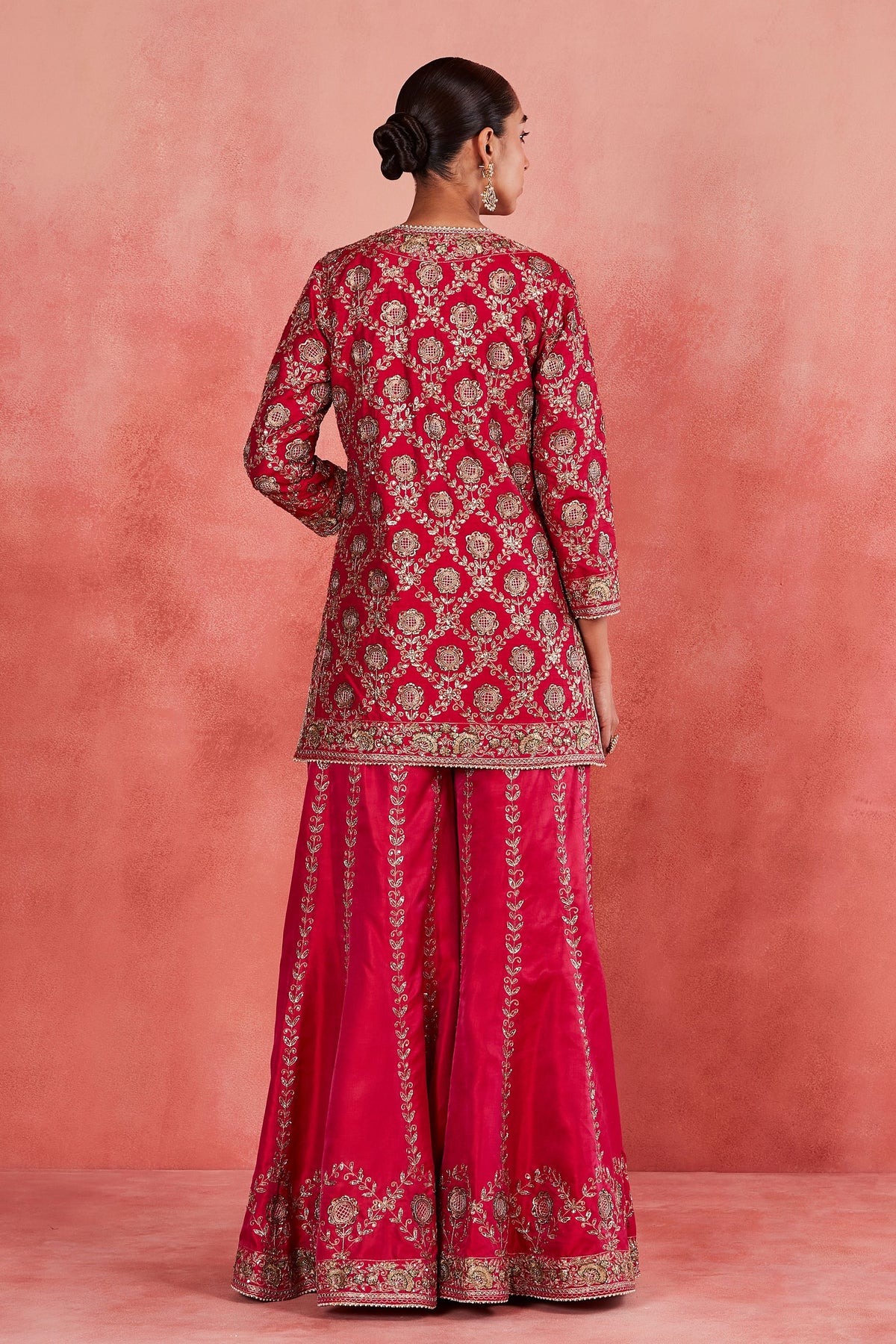 Aneesa Sharara Set