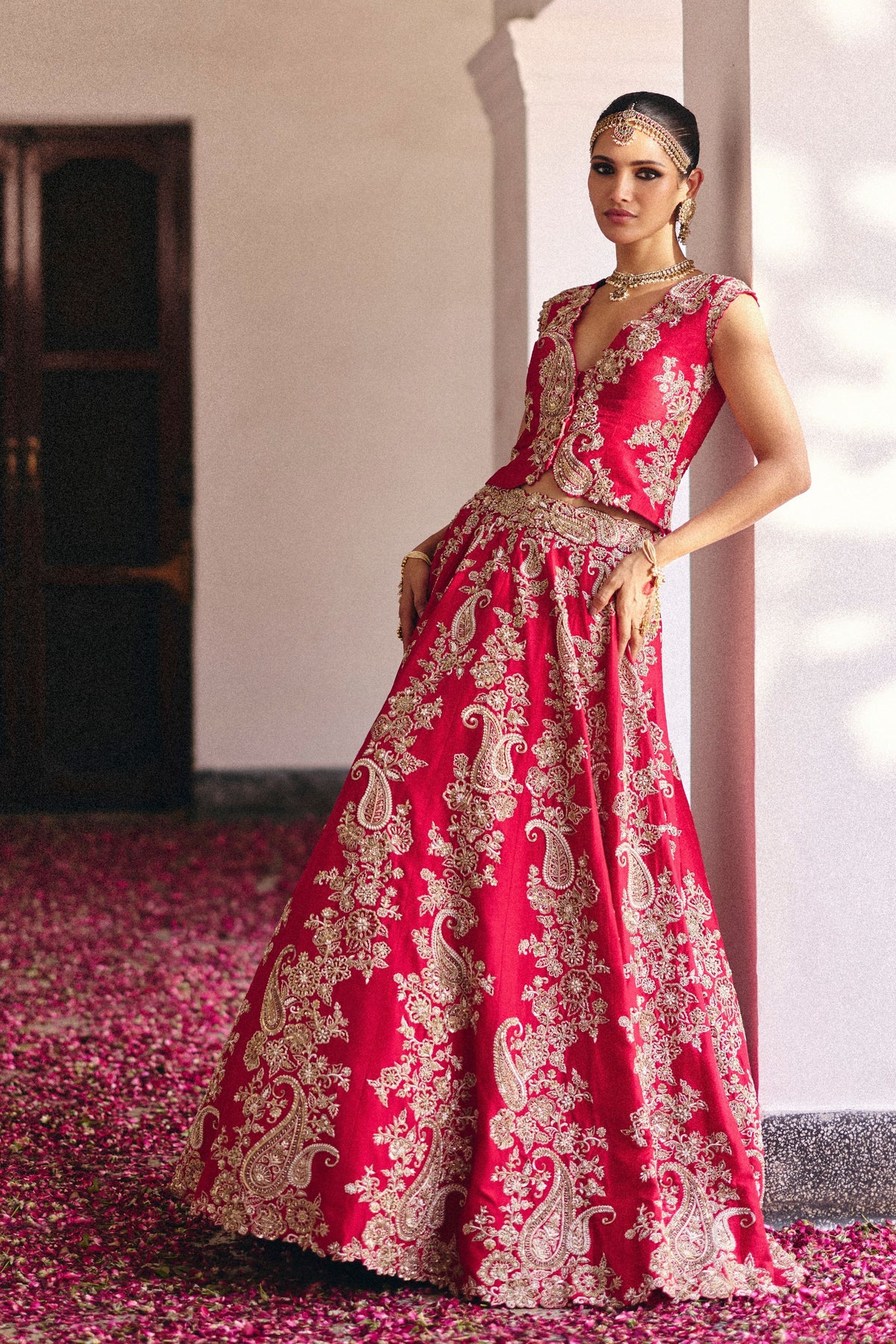 Saahat Lehenga Set
